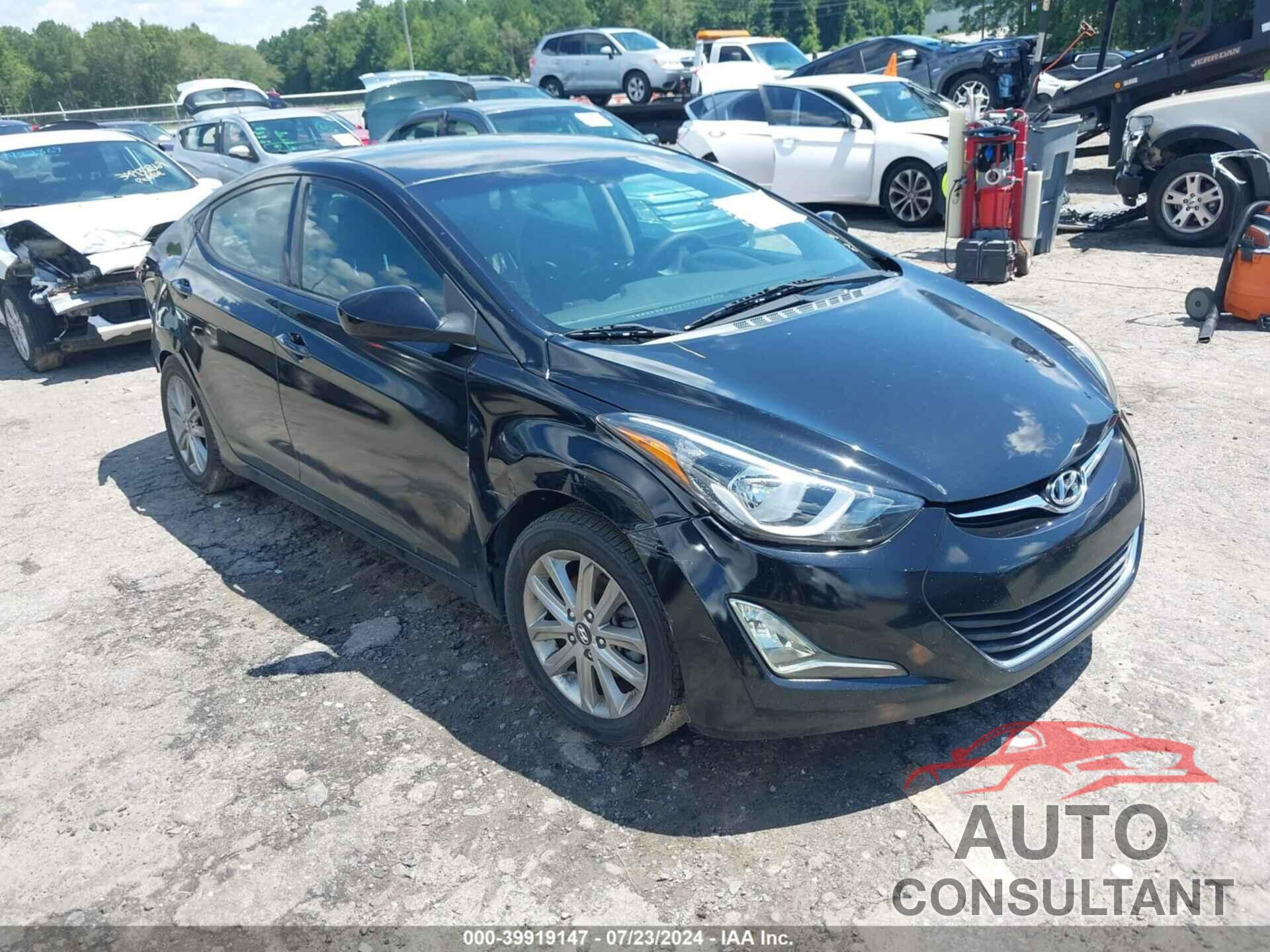 HYUNDAI ELANTRA 2016 - KMHDH4AE8GU487698