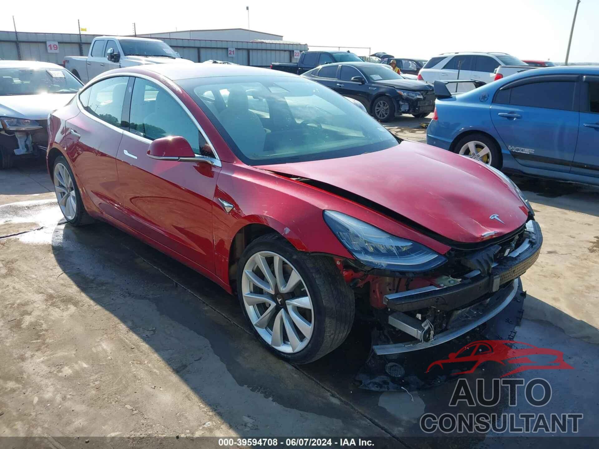 TESLA MODEL 3 2018 - 5YJ3E1EB8JF135146