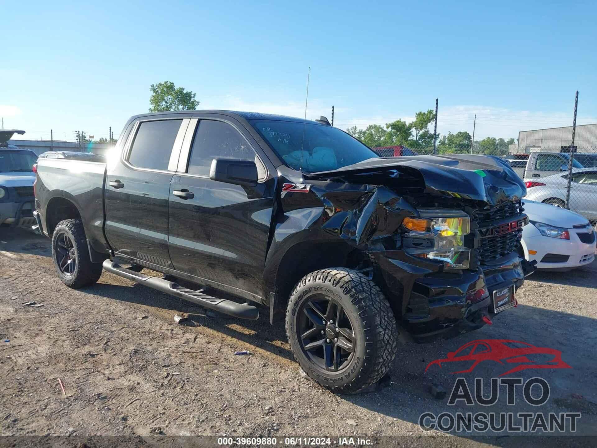 CHEVROLET SILVERADO 1500 2020 - 1GCPYCEF3LZ221078