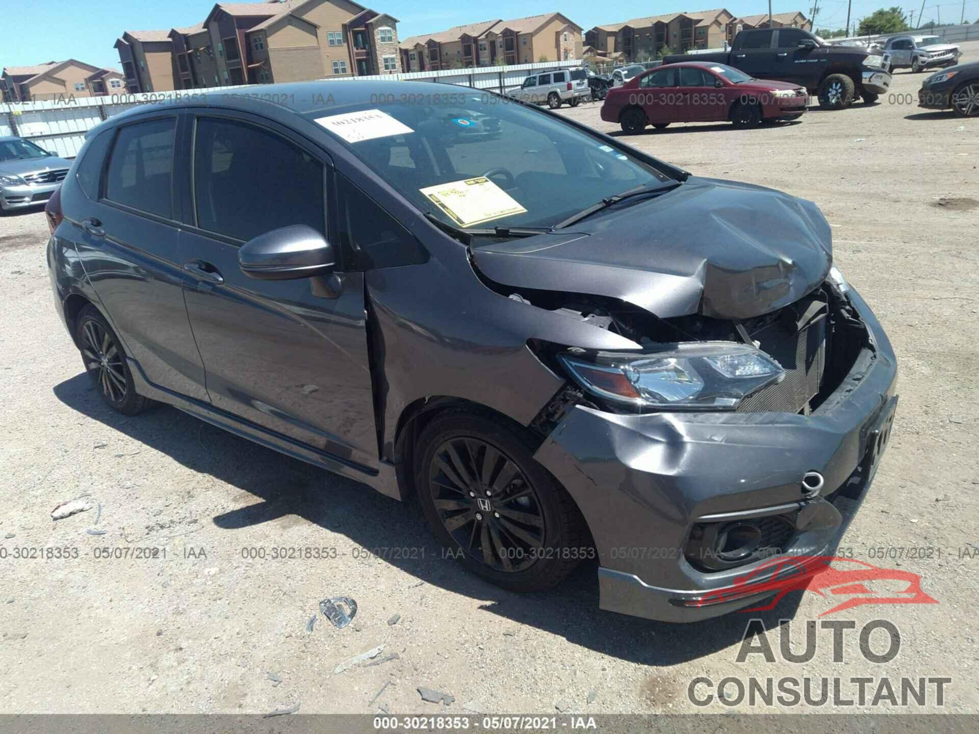 HONDA FIT 2018 - 3HGGK5H66JM712947