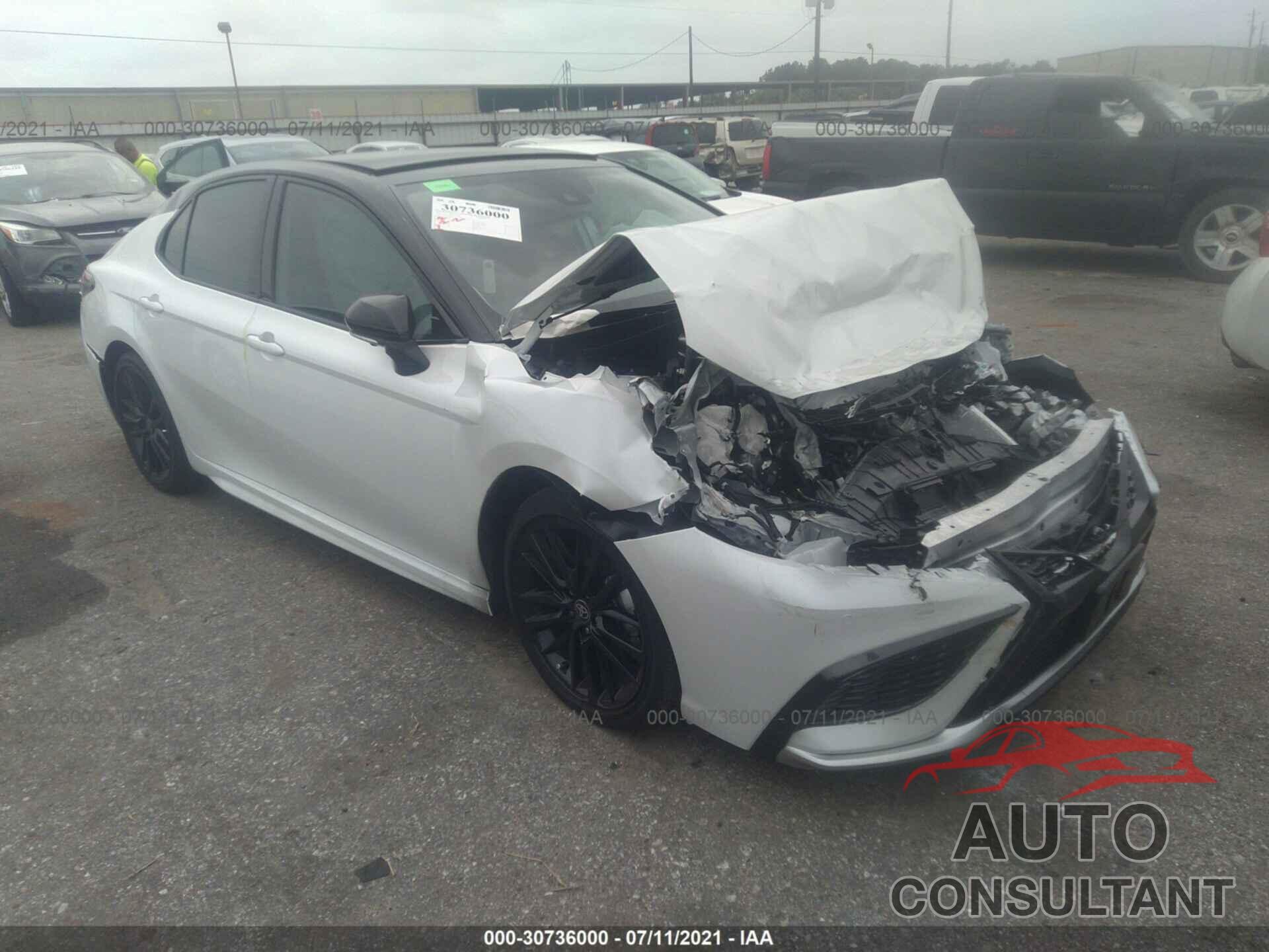 TOYOTA CAMRY 2021 - 4T1KZ1AK1MU055328