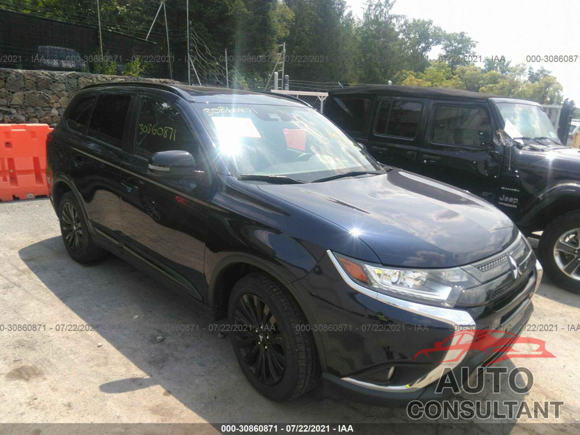 MITSUBISHI OUTLANDER 2020 - JA4AD3A35LZ035890