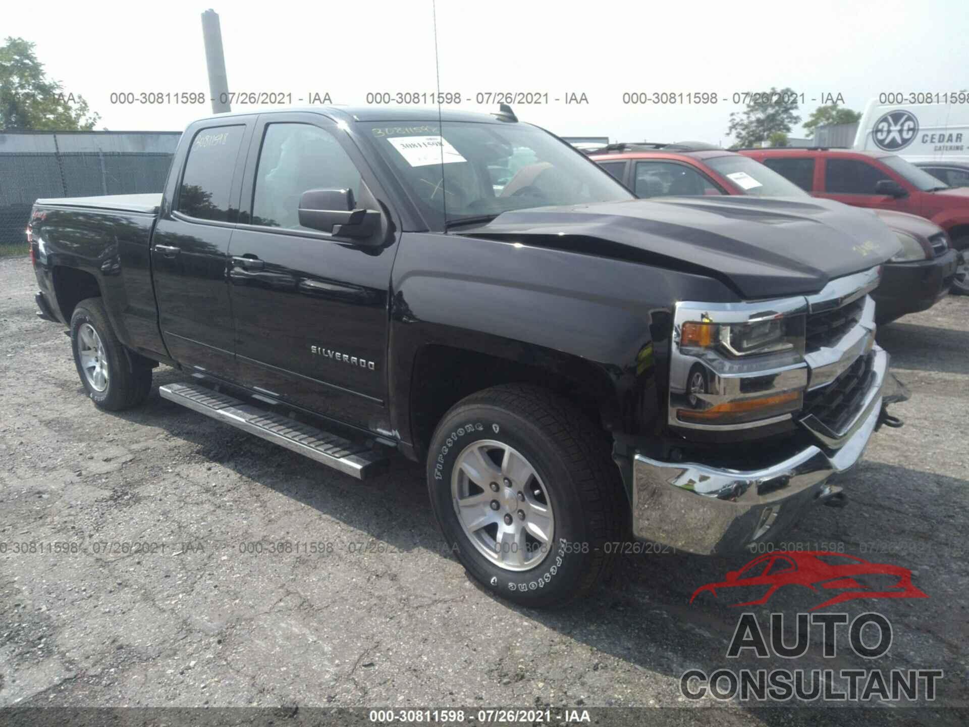 CHEVROLET SILVERADO 1500 2018 - 1GCVKREC3JZ223718