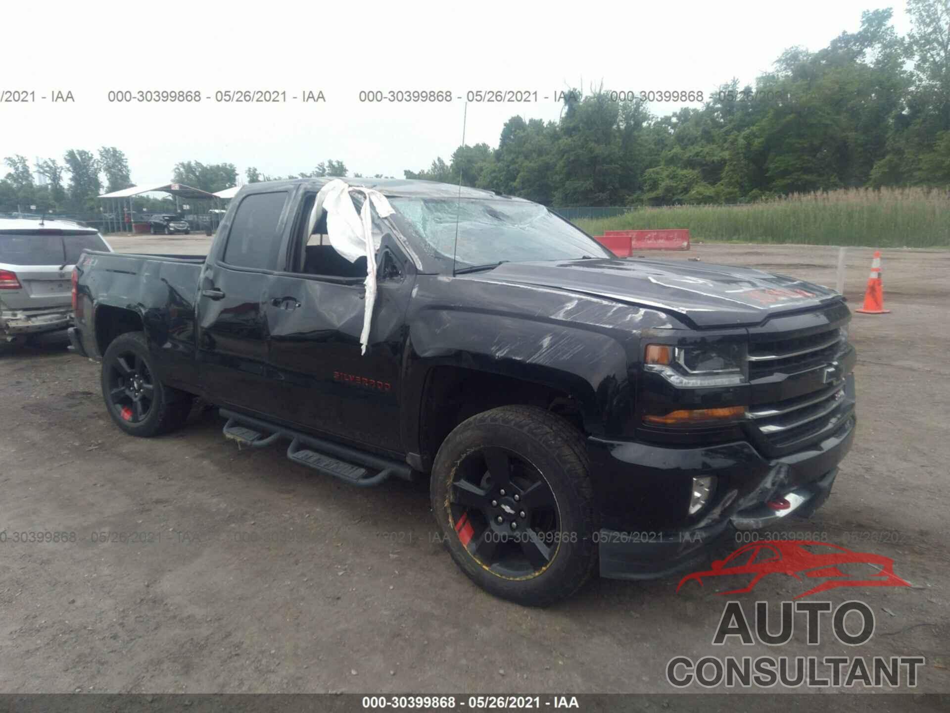 CHEVROLET SILVERADO 1500 2018 - 1GCVKREC1JZ208442