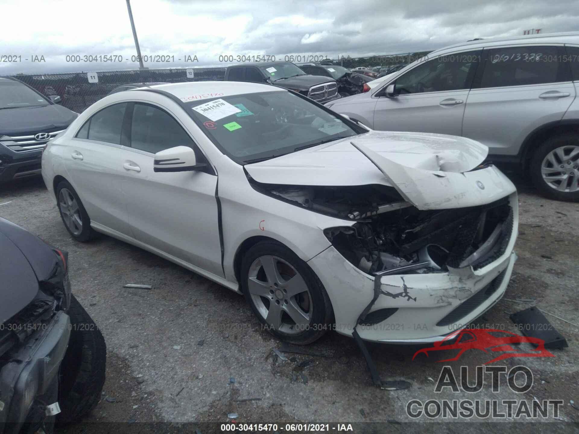 MERCEDES-BENZ CLA 2017 - WDDSJ4EB1HN429272