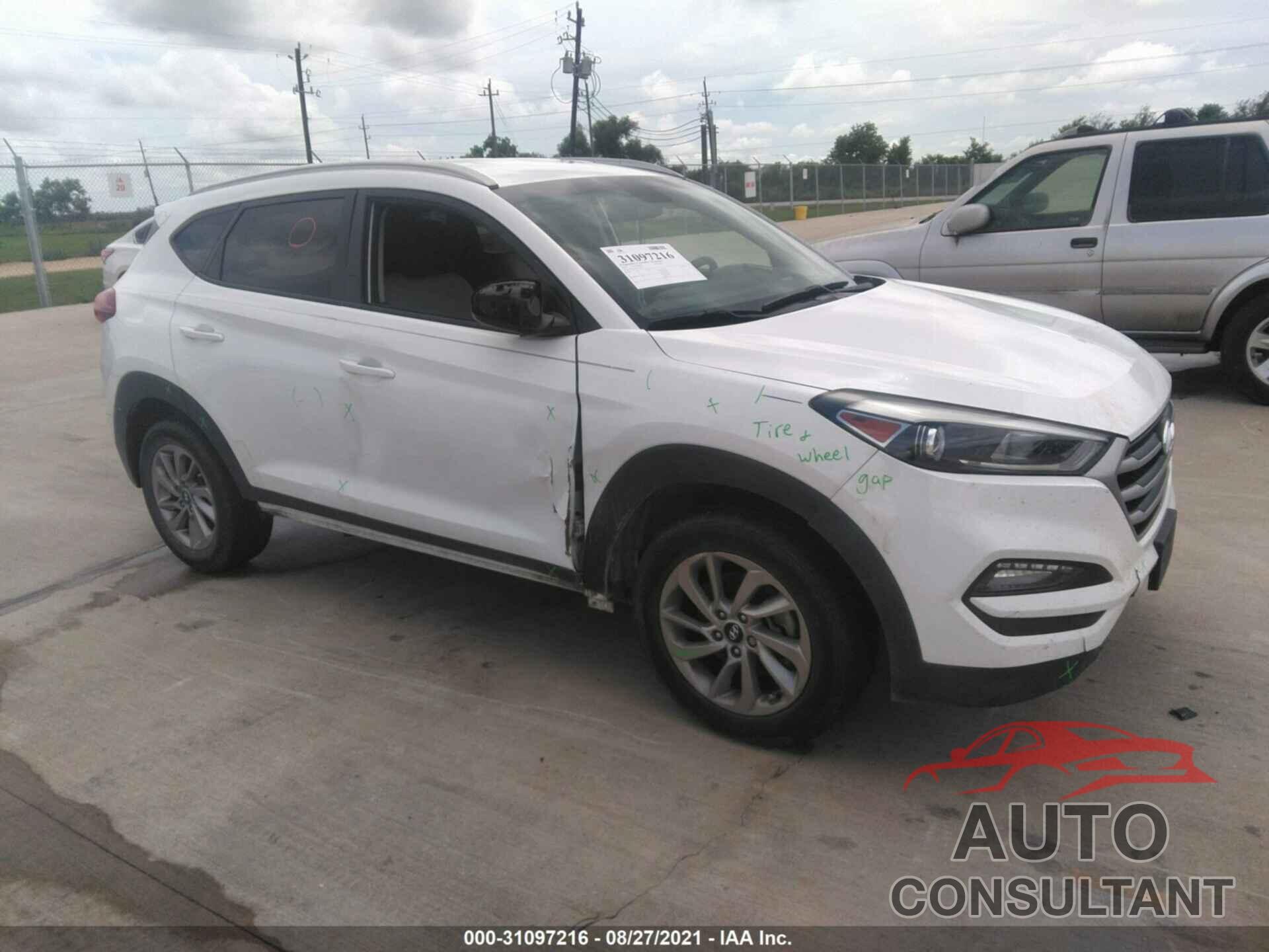 HYUNDAI TUCSON 2018 - KM8J33A44JU676911