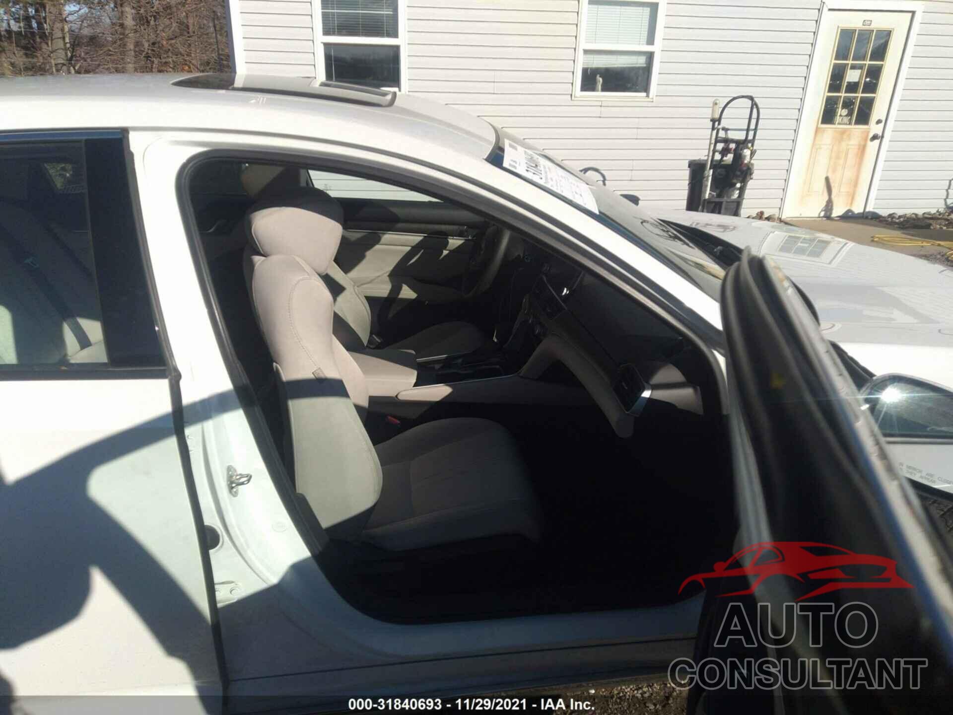 HONDA ACCORD SEDAN 2018 - 1HGCV1F45JA229320