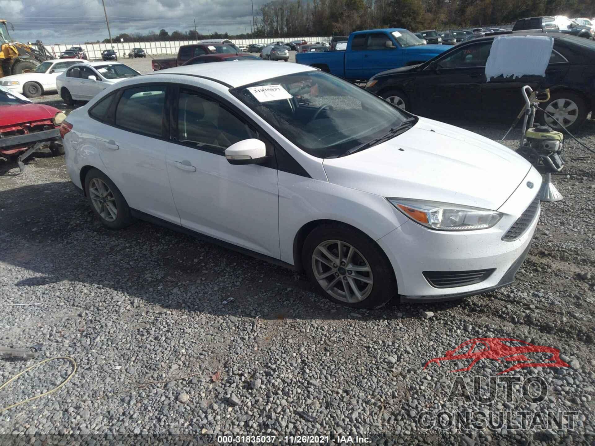 FORD FOCUS 2017 - 1FADP3F22HL279023