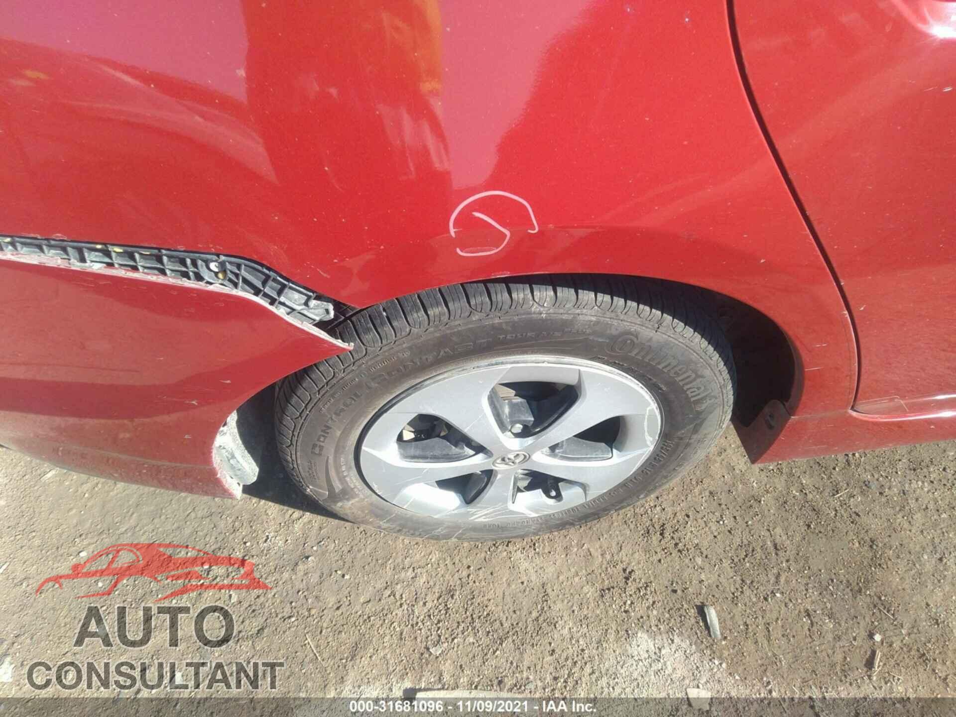 TOYOTA PRIUS 2012 - JTDKN3DU6C1517455