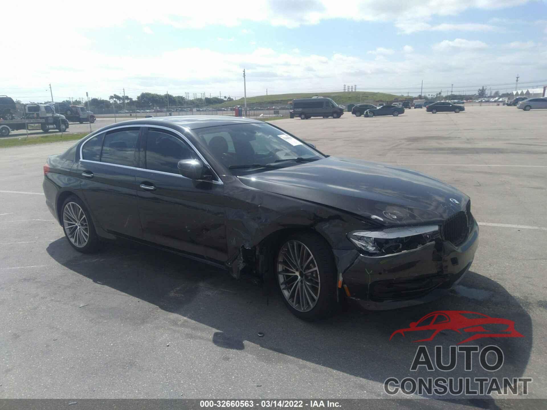 BMW 5 SERIES 2018 - WBAJA5C53JWA39377