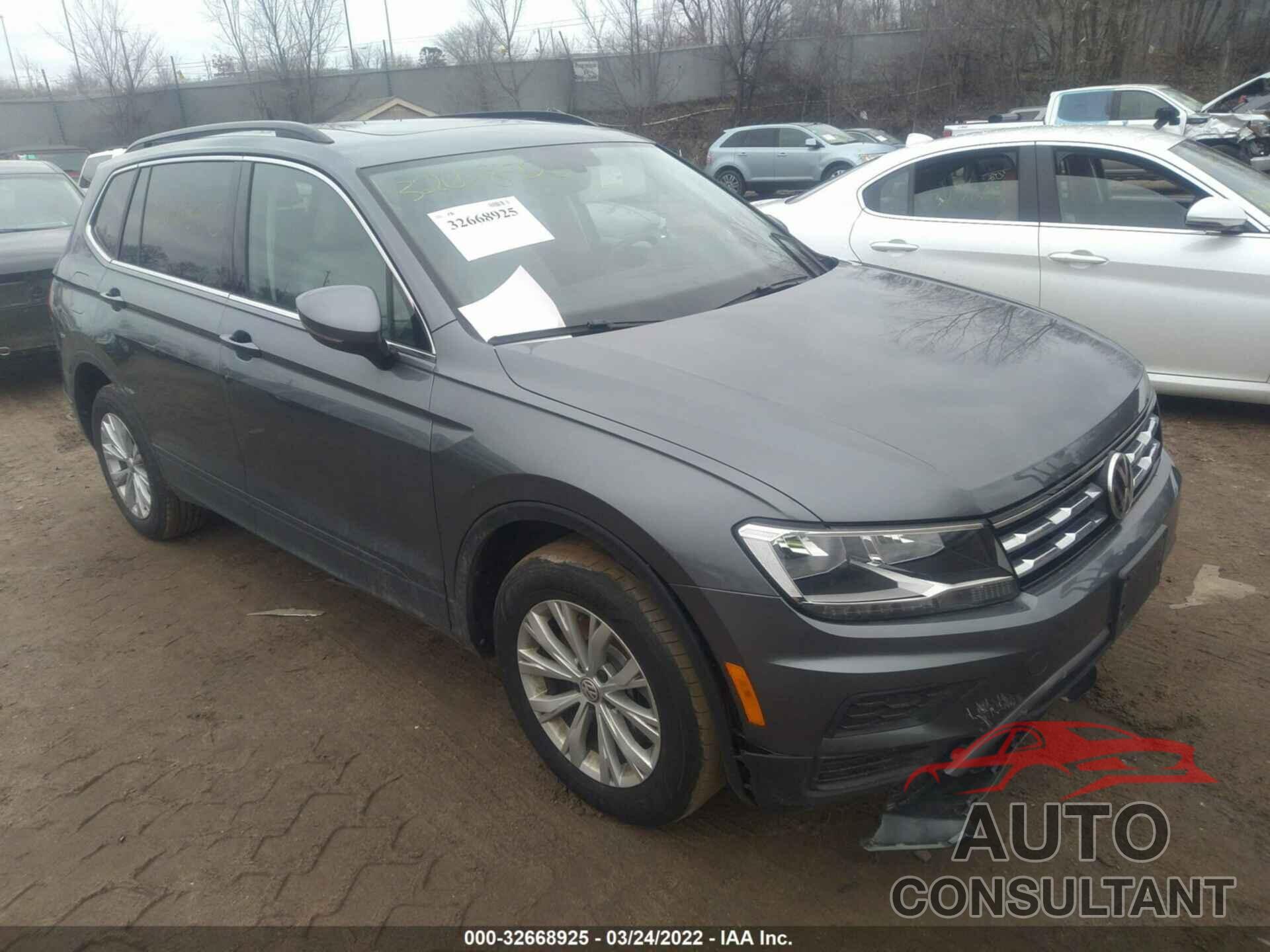 VOLKSWAGEN TIGUAN 2019 - 3VV2B7AX7KM193921