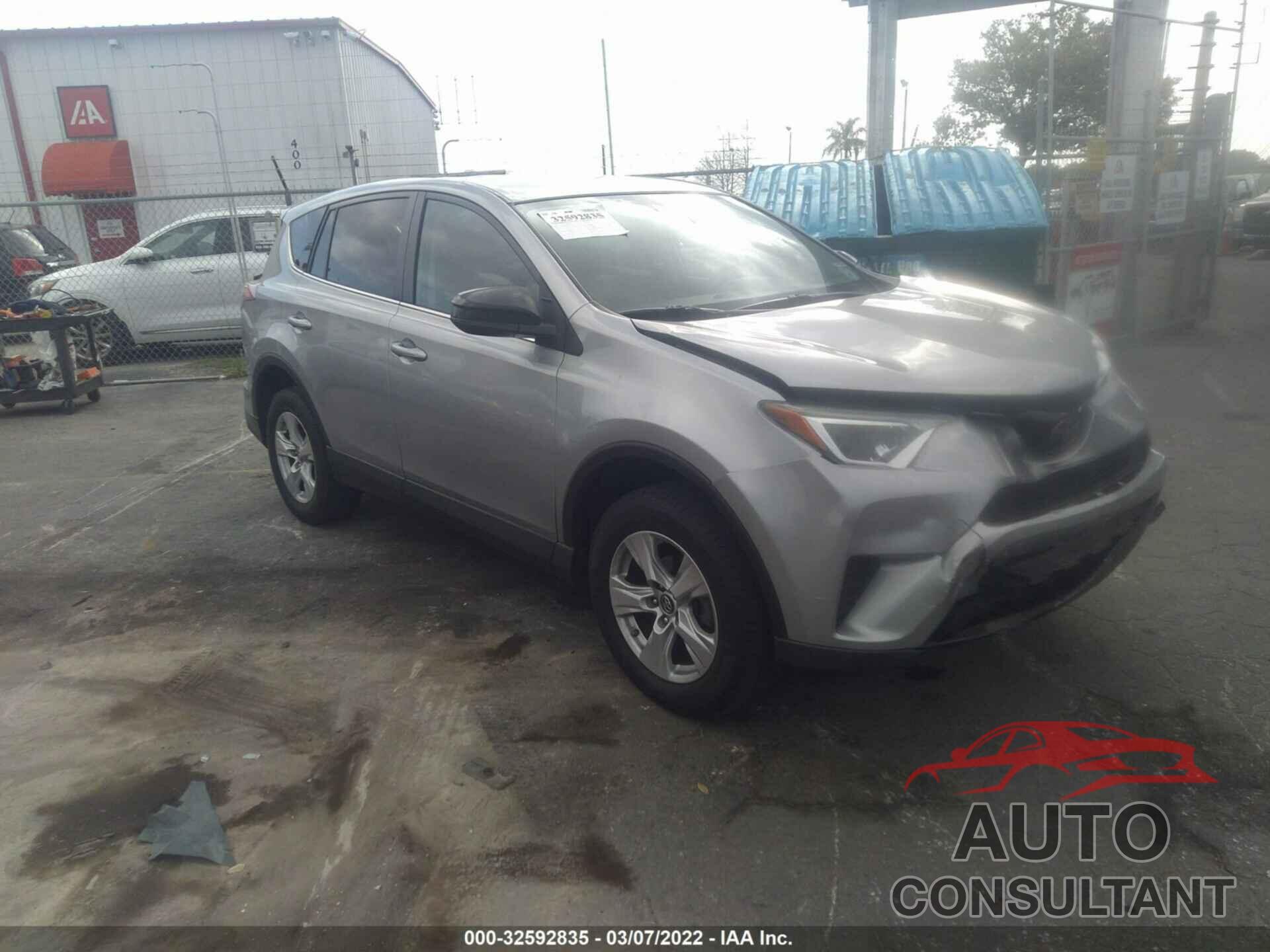 TOYOTA RAV4 2018 - 2T3ZFREV8JW438017