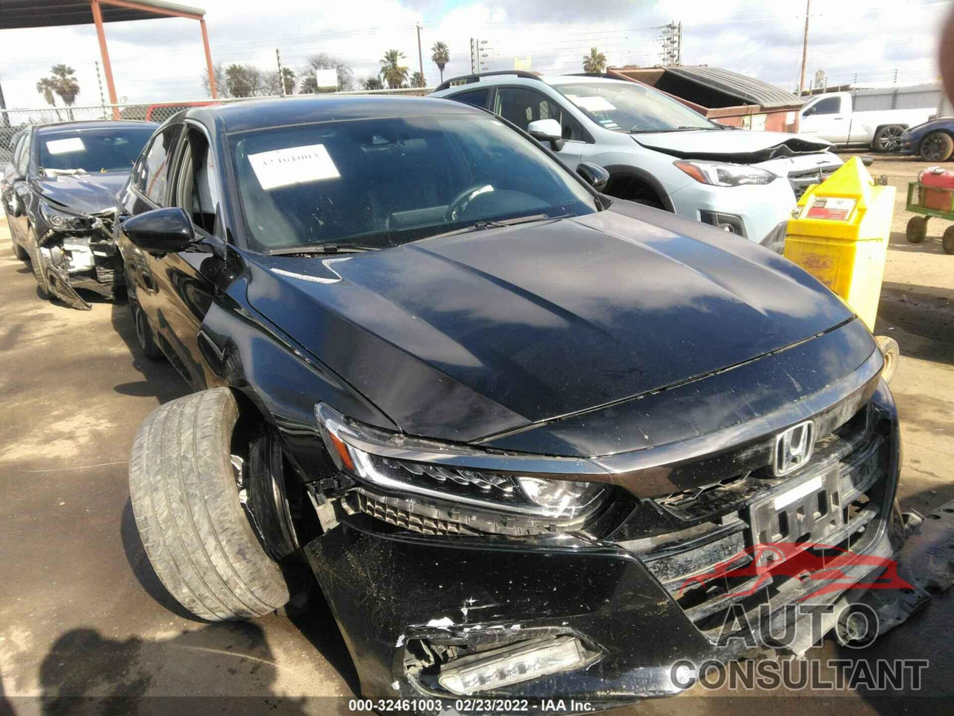 HONDA ACCORD SEDAN 2018 - 1HGCV1F35JA030016