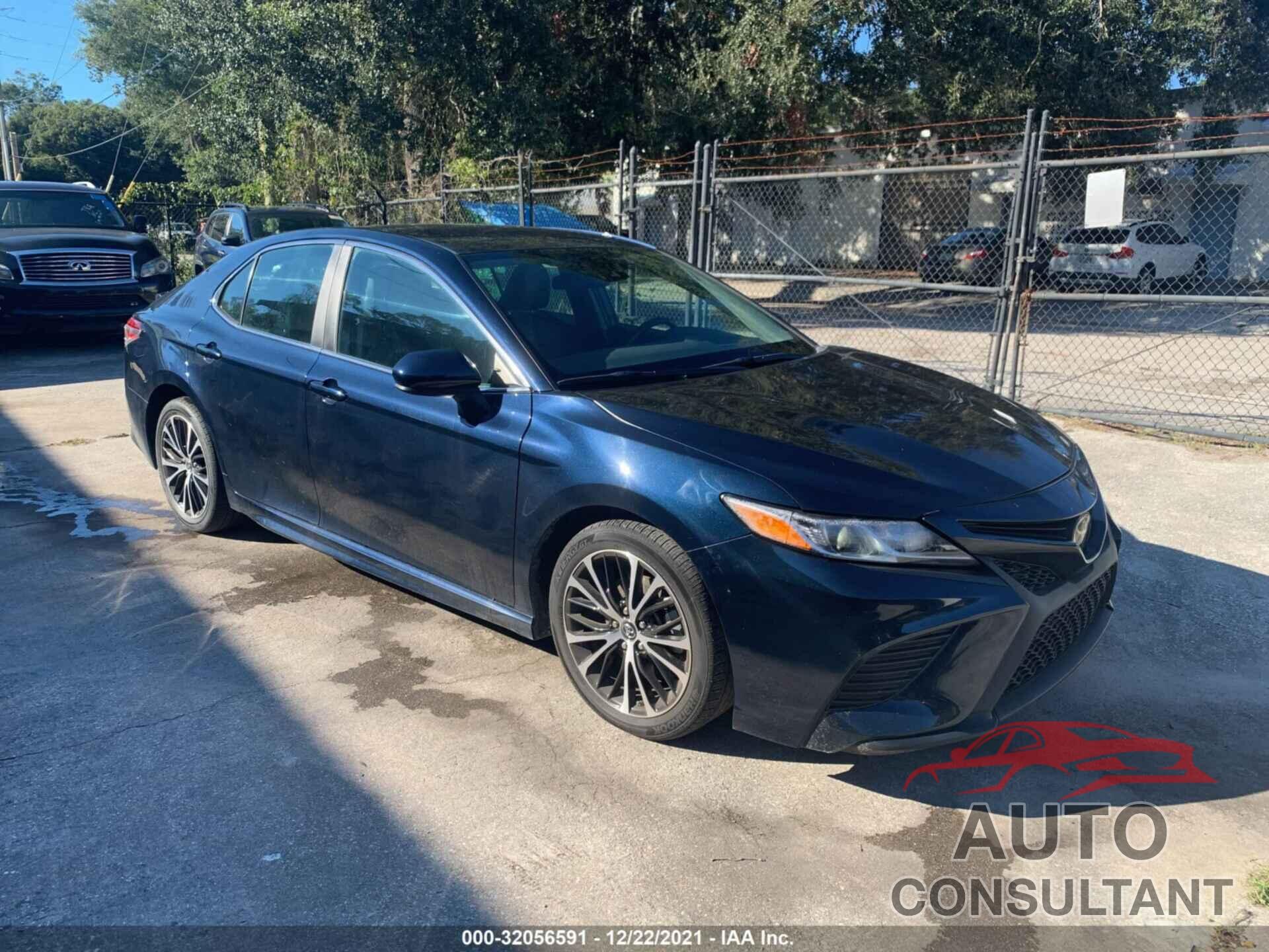 TOYOTA CAMRY 2019 - 4T1B11HK0KU839980