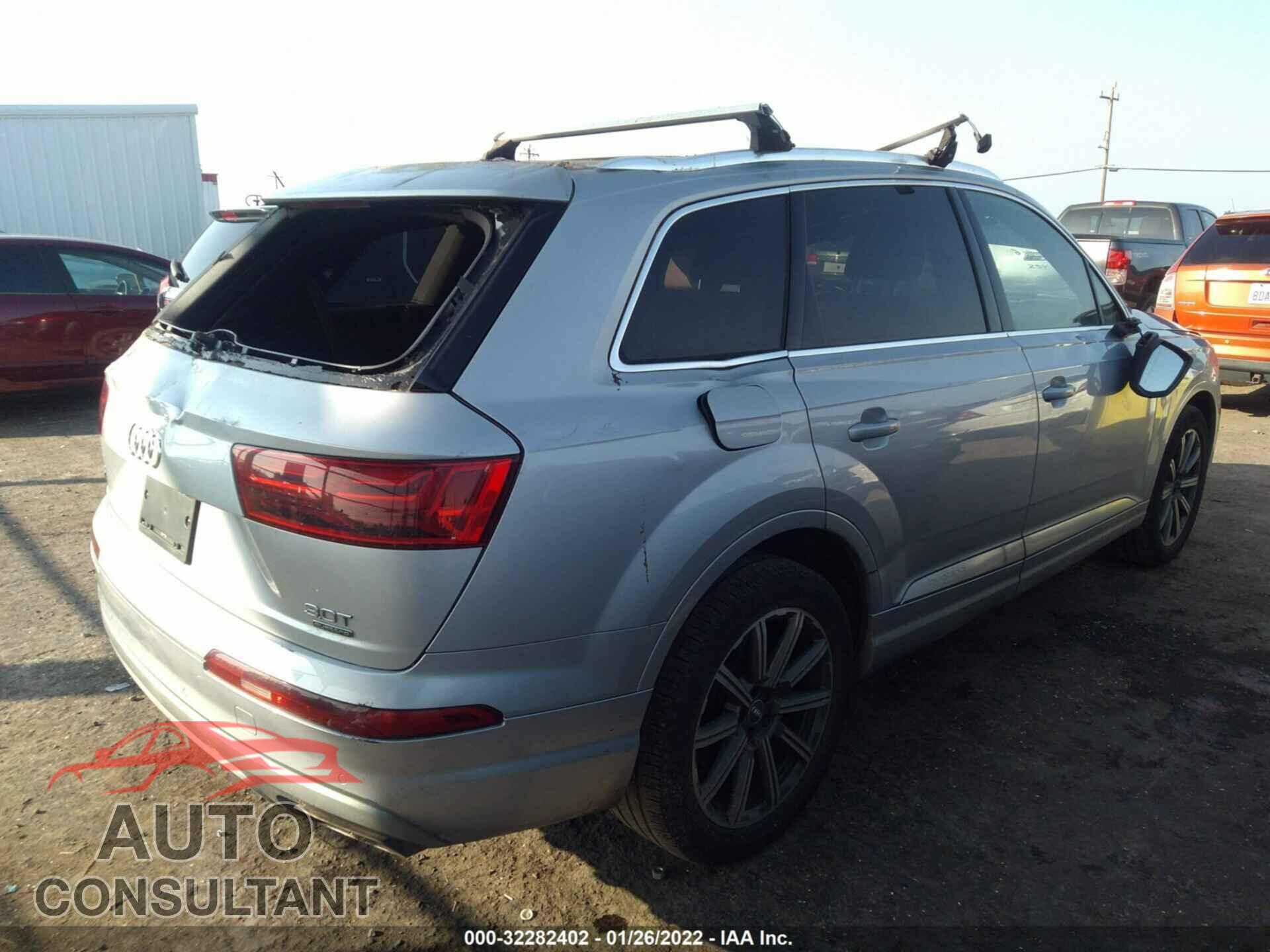 AUDI Q7 2017 - WA1LAAF72HD015960