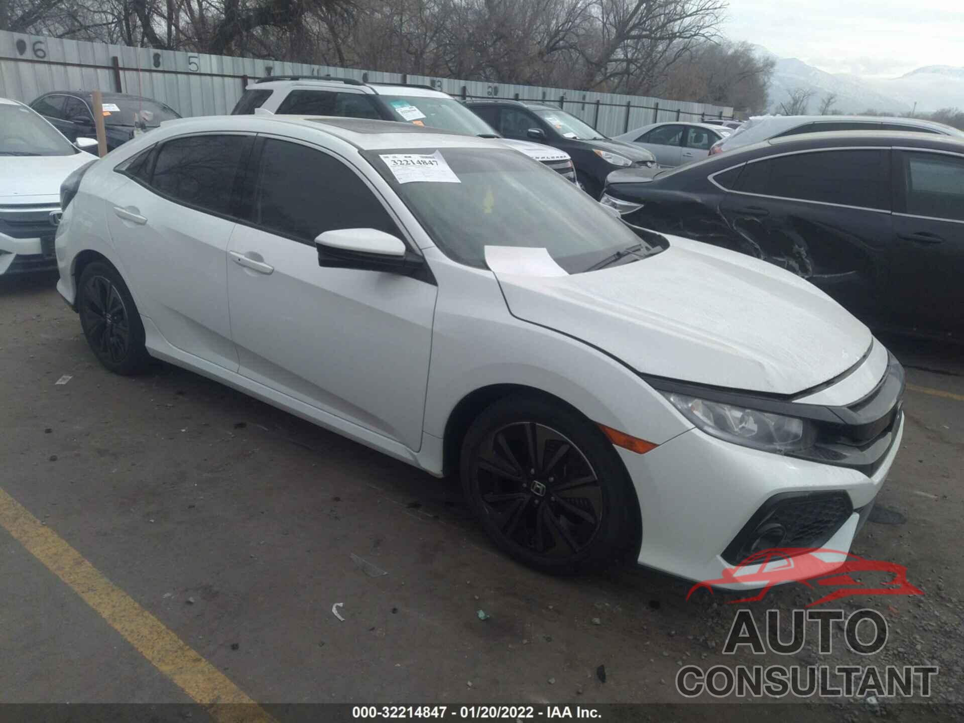 HONDA CIVIC HATCHBACK 2017 - SHHFK7H54HU230472
