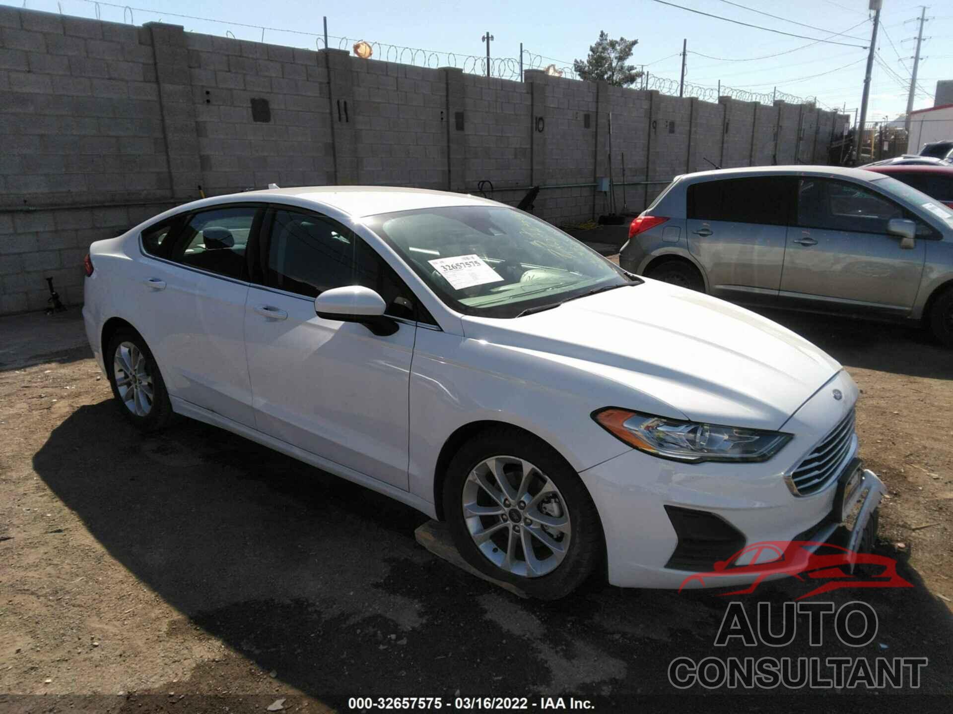 FORD FUSION 2019 - 3FA6P0HD8KR135250