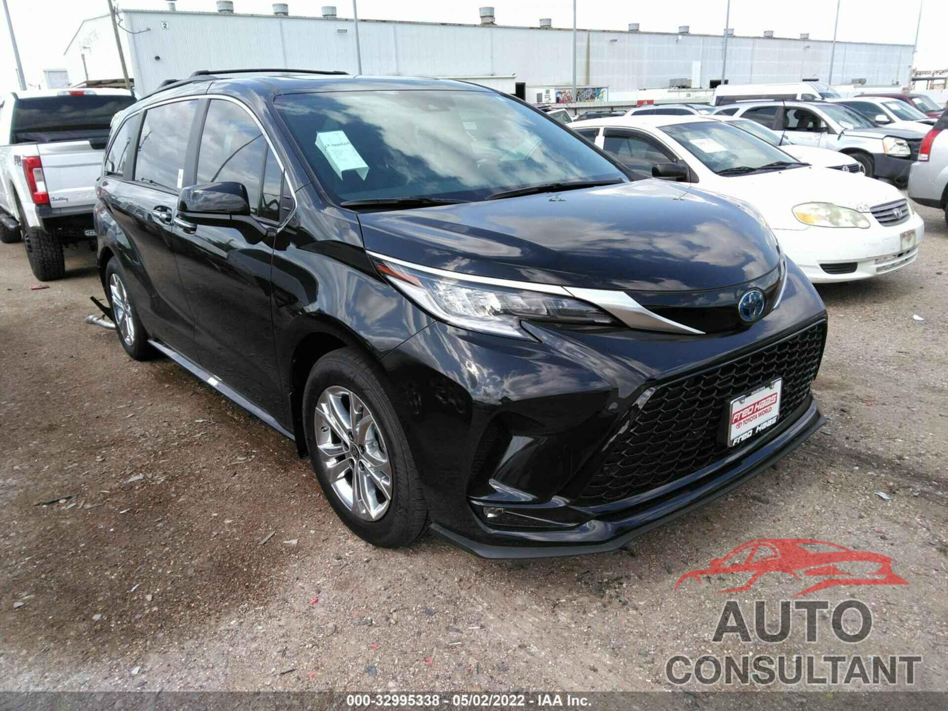 TOYOTA SIENNA 2022 - 5TDDSKFC7NS057809