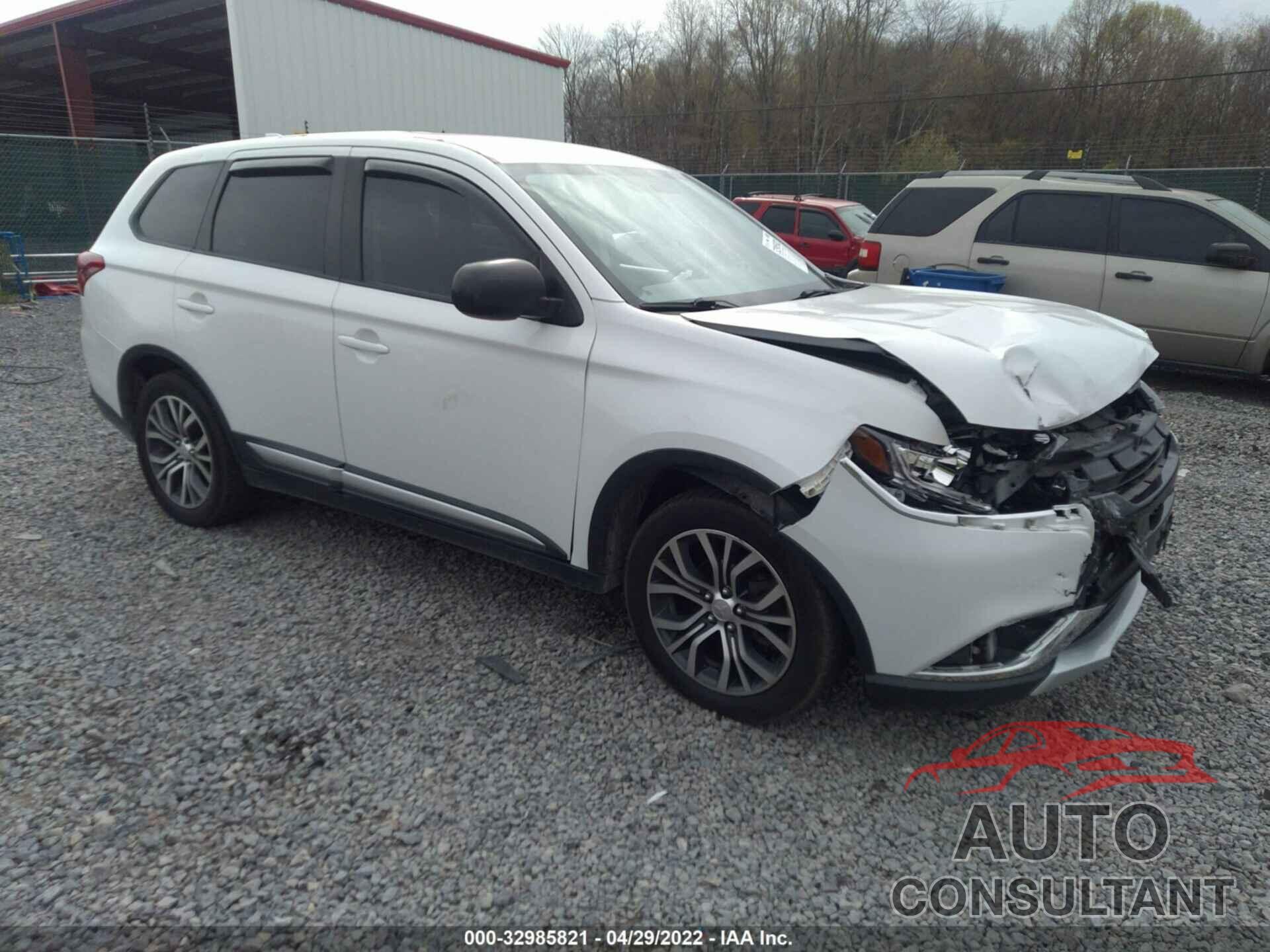 MITSUBISHI OUTLANDER 2018 - JA4AZ3A30JZ025587