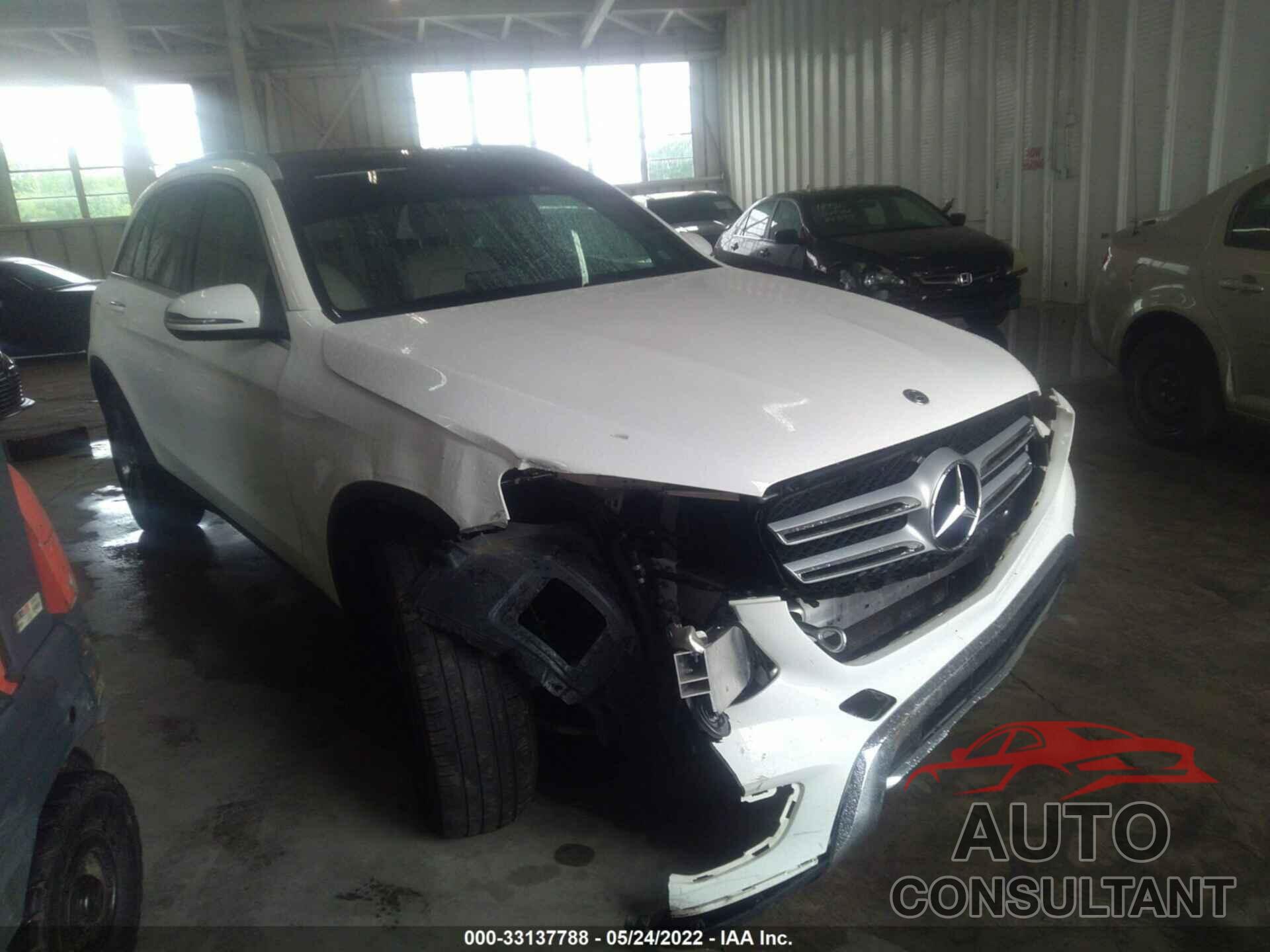 MERCEDES-BENZ GLC 2018 - WDC0G4KB0JV099175