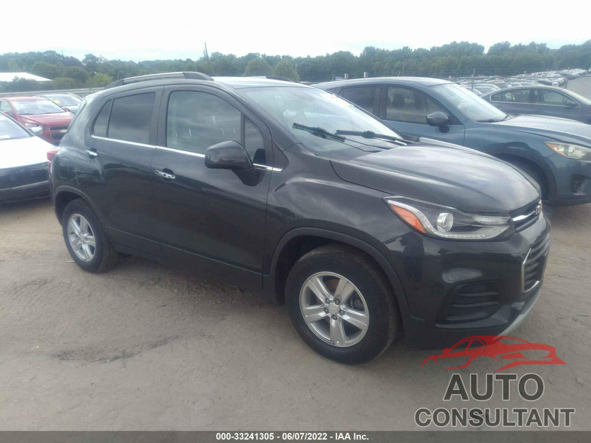 CHEVROLET TRAX 2017 - 3GNCJLSB8HL154858