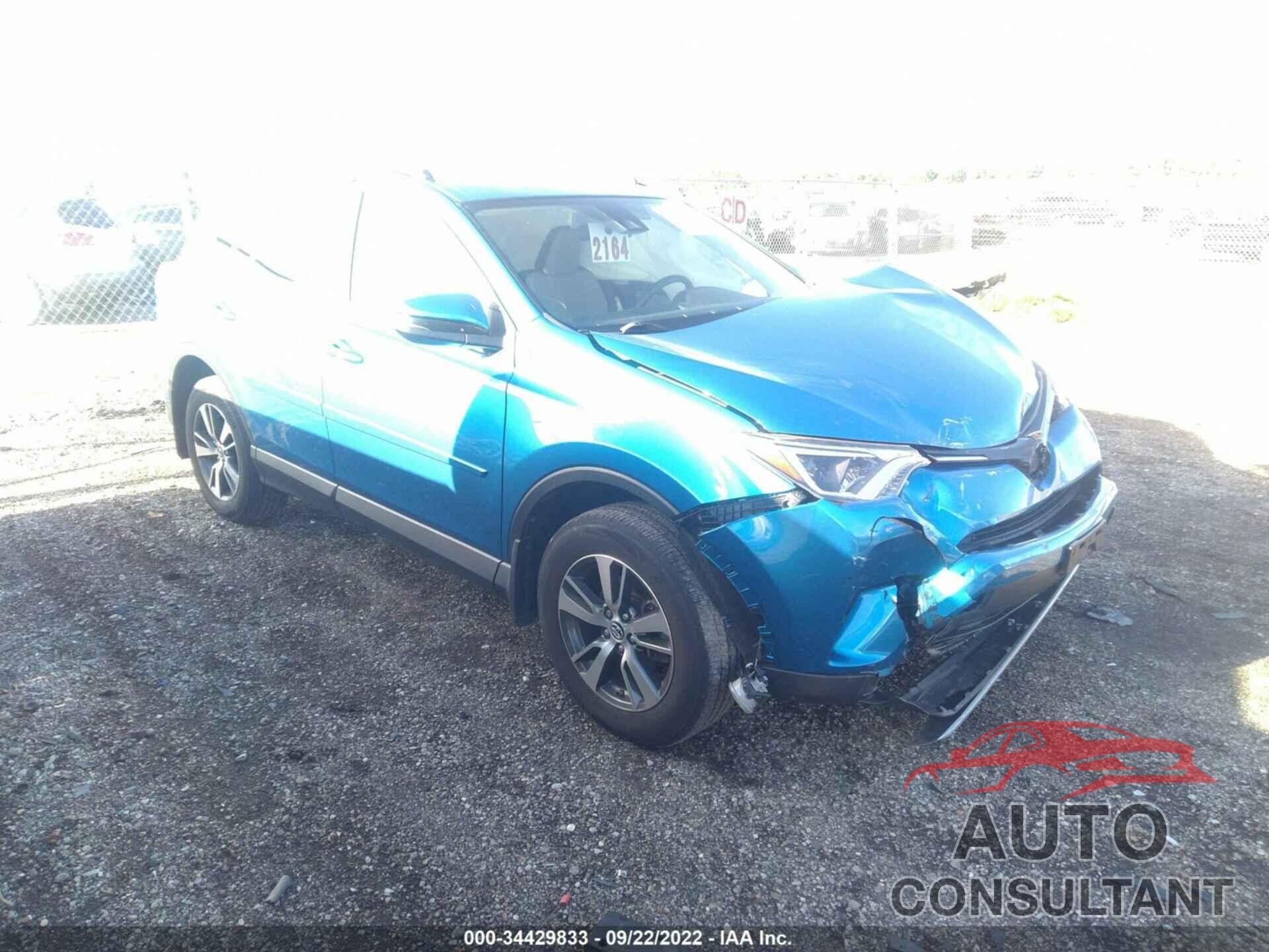 TOYOTA RAV4 2017 - JTMRFREV4HJ113776