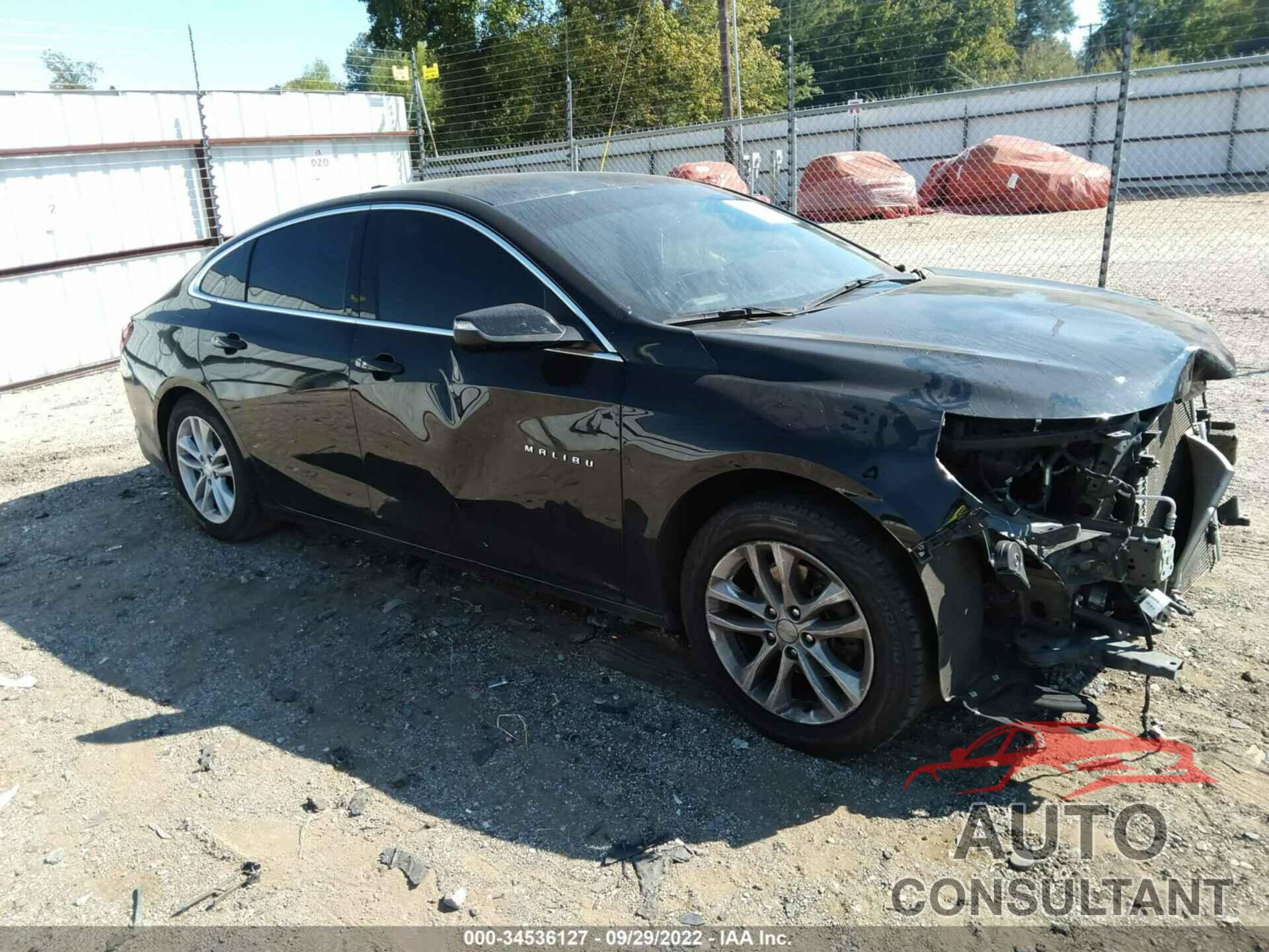 CHEVROLET MALIBU 2017 - 1G1ZE5ST2HF205155