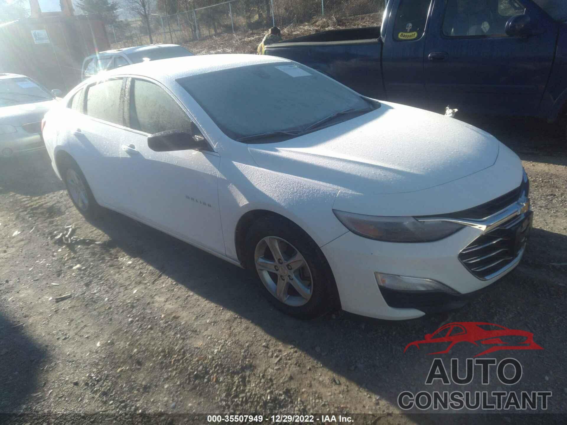 CHEVROLET MALIBU 2021 - 1G1ZB5ST5MF045968