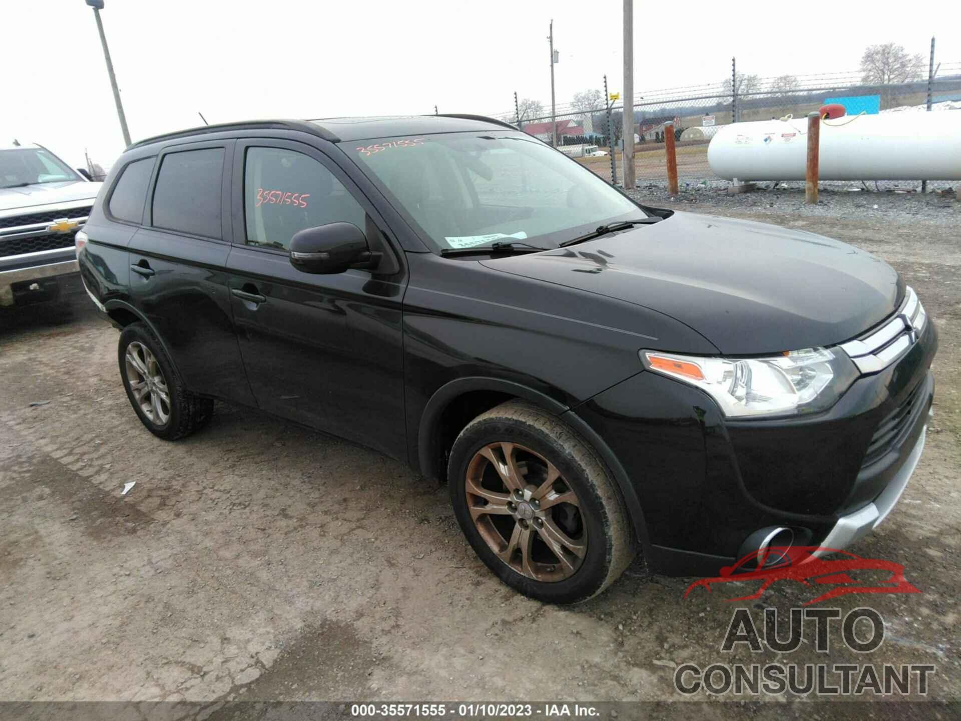 MITSUBISHI OUTLANDER 2015 - JA4AD3A32FZ013186