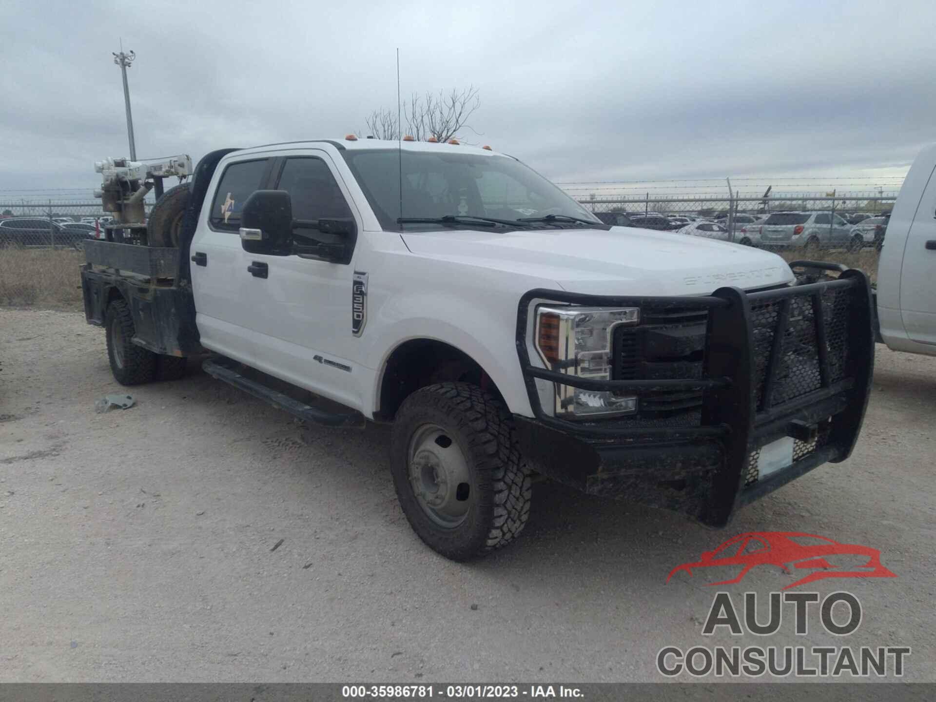 FORD SUPER DUTY F-350 DRW 2018 - 1FT8W3DT3JEC07154