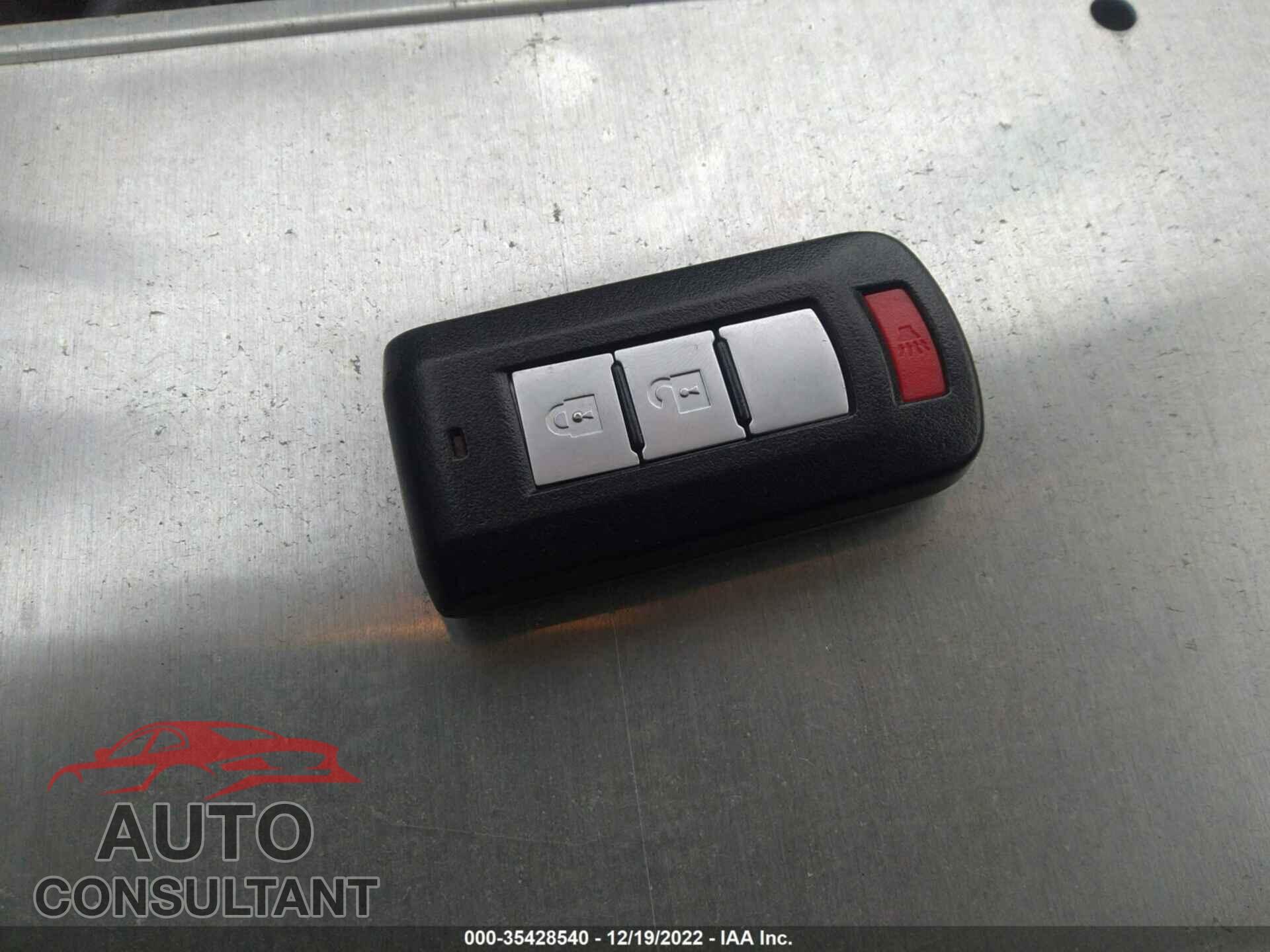 MITSUBISHI ECLIPSE CROSS 2018 - JA4AT5AA2JZ037817