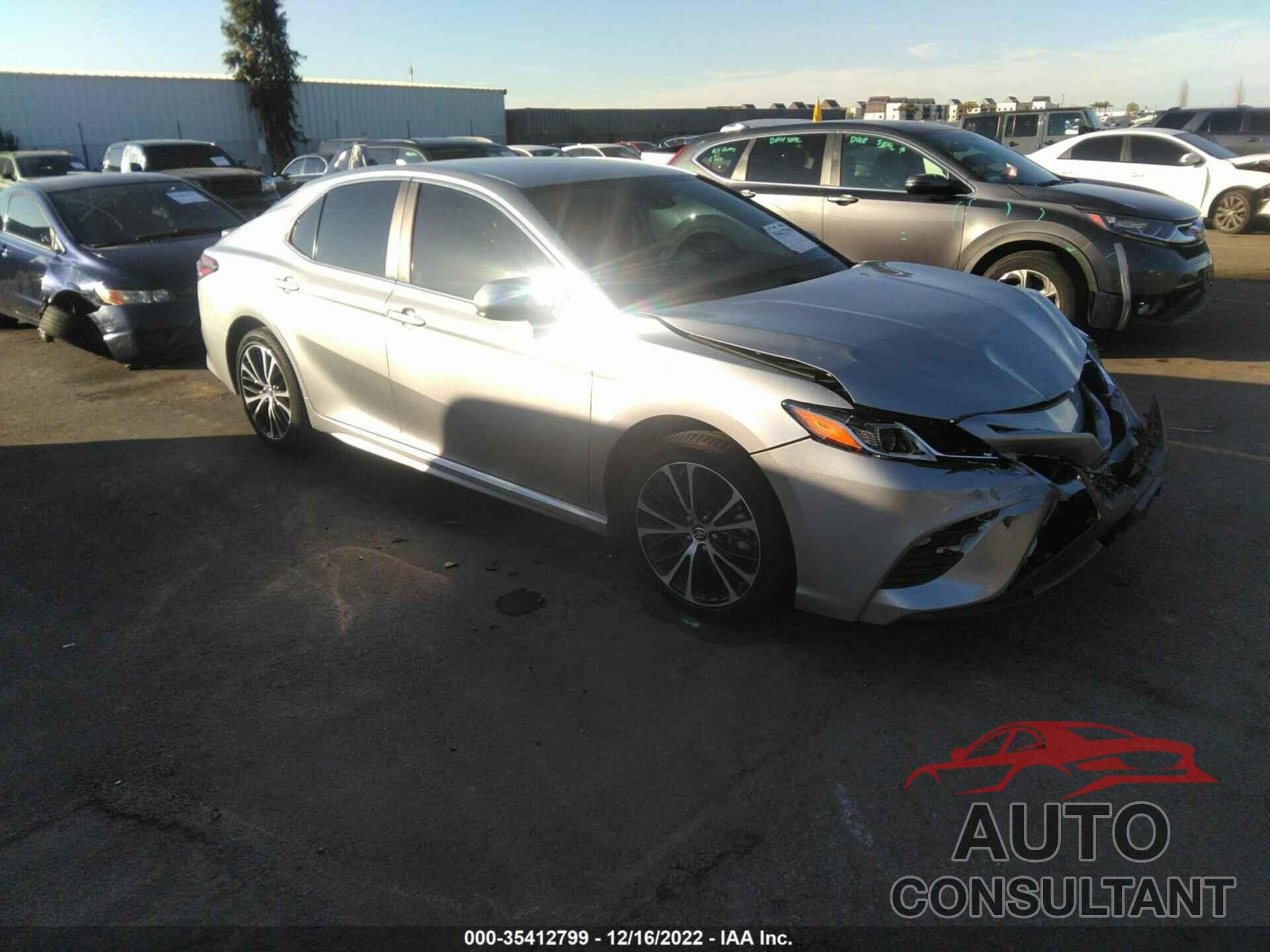 TOYOTA CAMRY 2019 - 4T1B11HK7KU282260