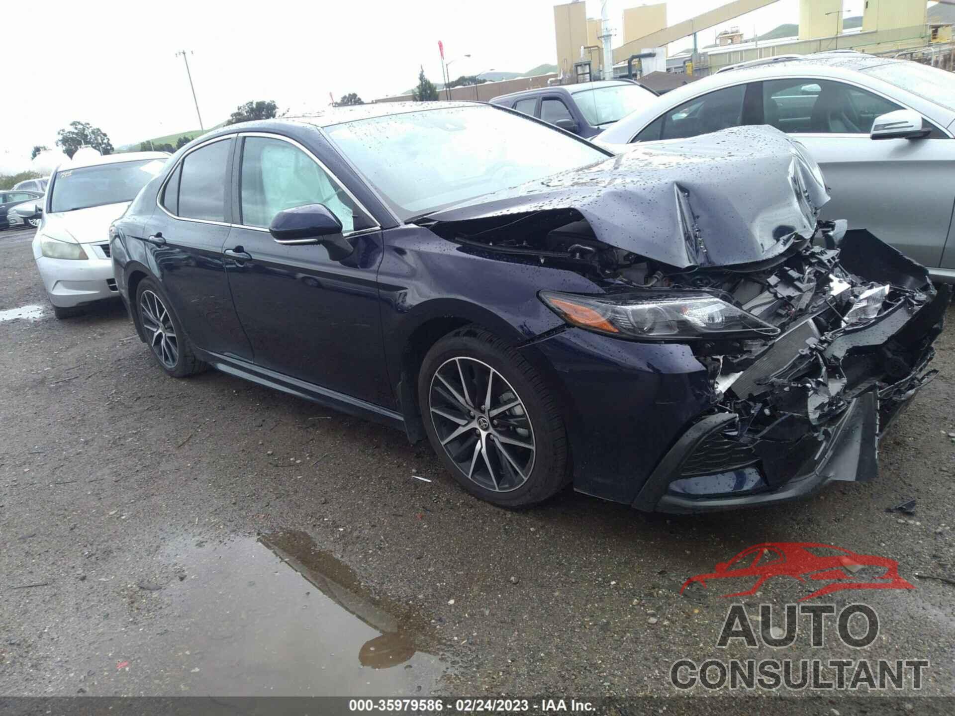 TOYOTA CAMRY 2022 - 4T1S31AK3NU585626