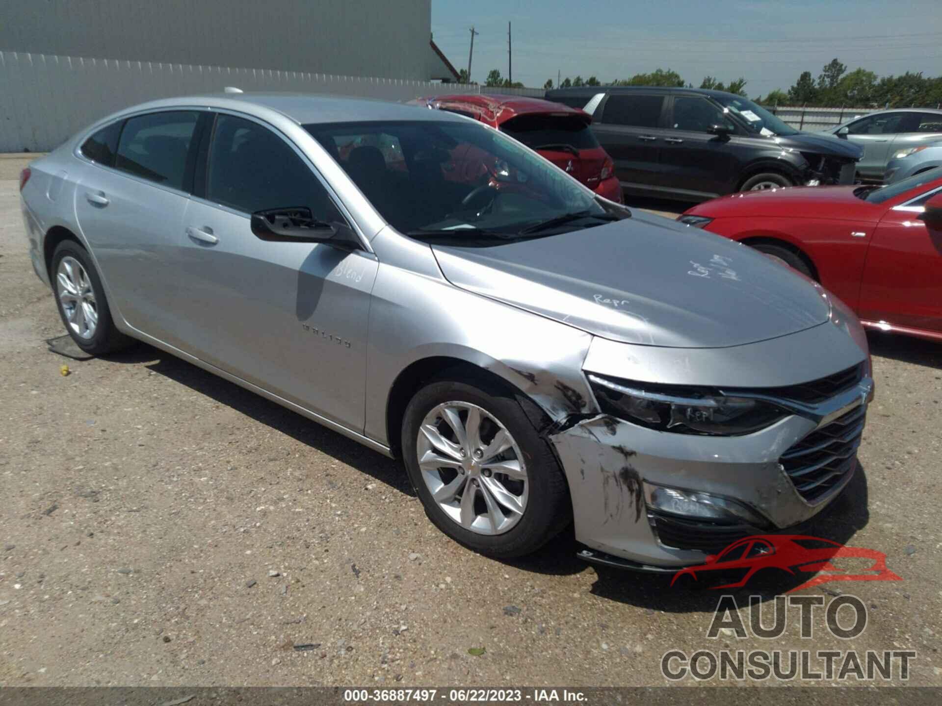 CHEVROLET MALIBU 2022 - 1G1ZD5ST0NF133211