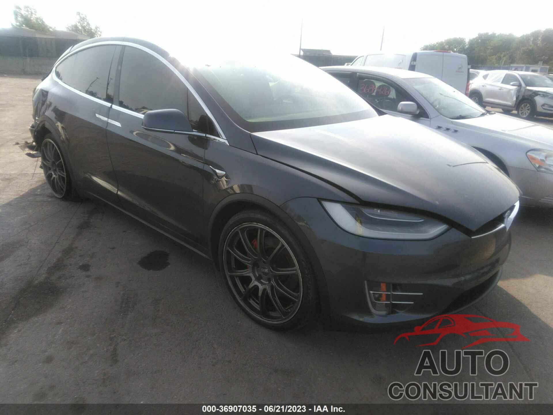 TESLA MODEL X 2021 - 5YJXCBE45MF323223