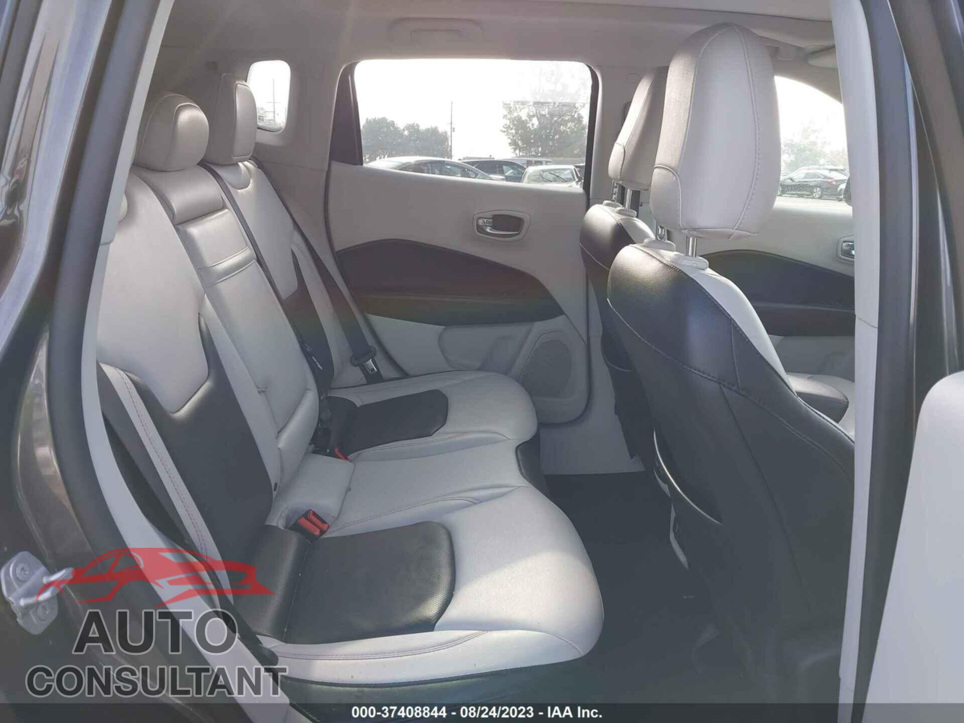 JEEP COMPASS 2018 - 3C4NJDCB4JT480698