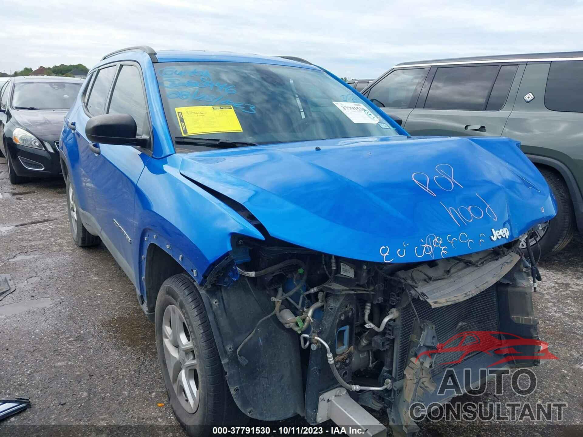 JEEP COMPASS 2018 - 3C4NJCAB1JT124559