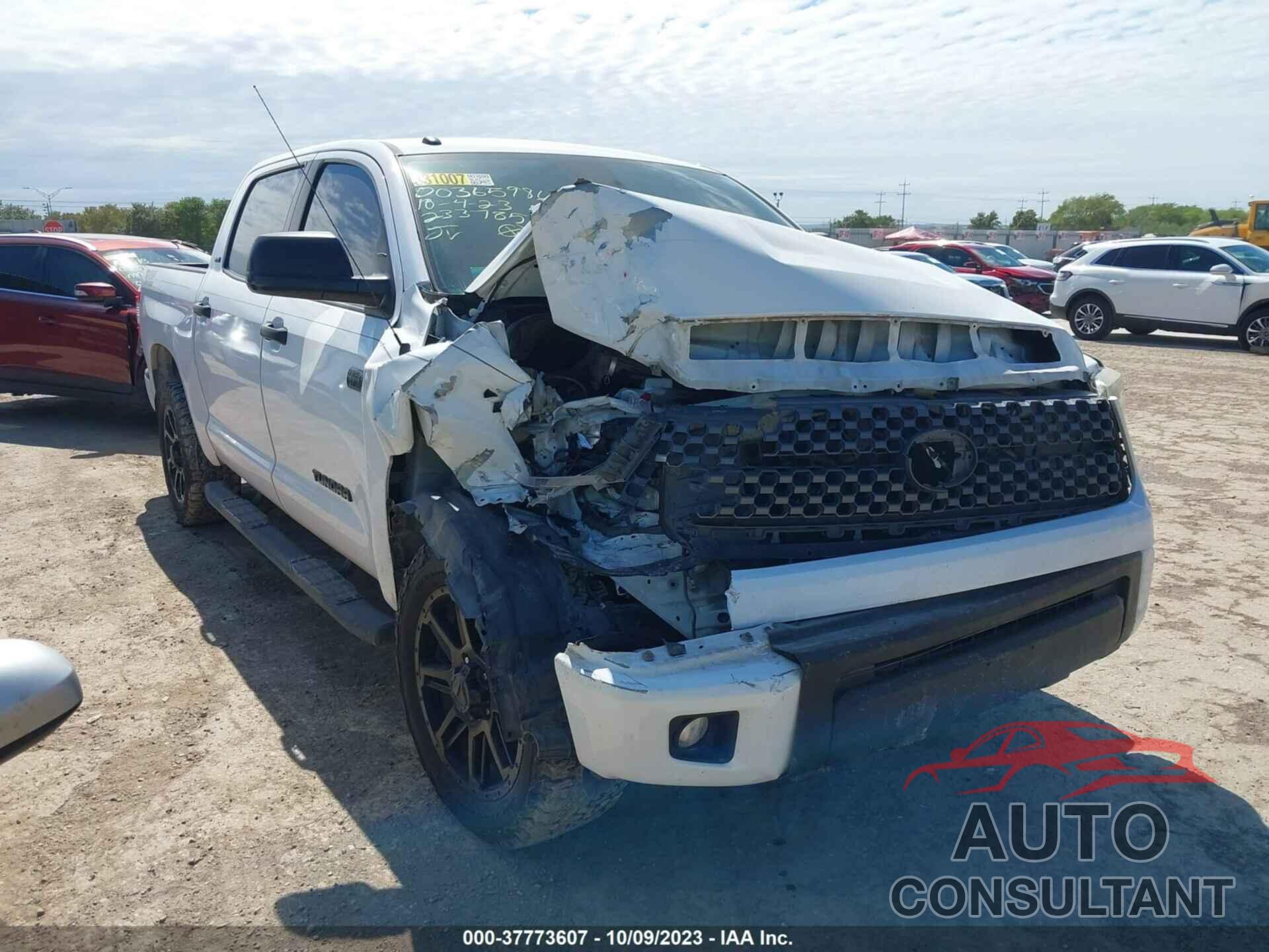 TOYOTA TUNDRA 2018 - 5TFEY5F12JX233785