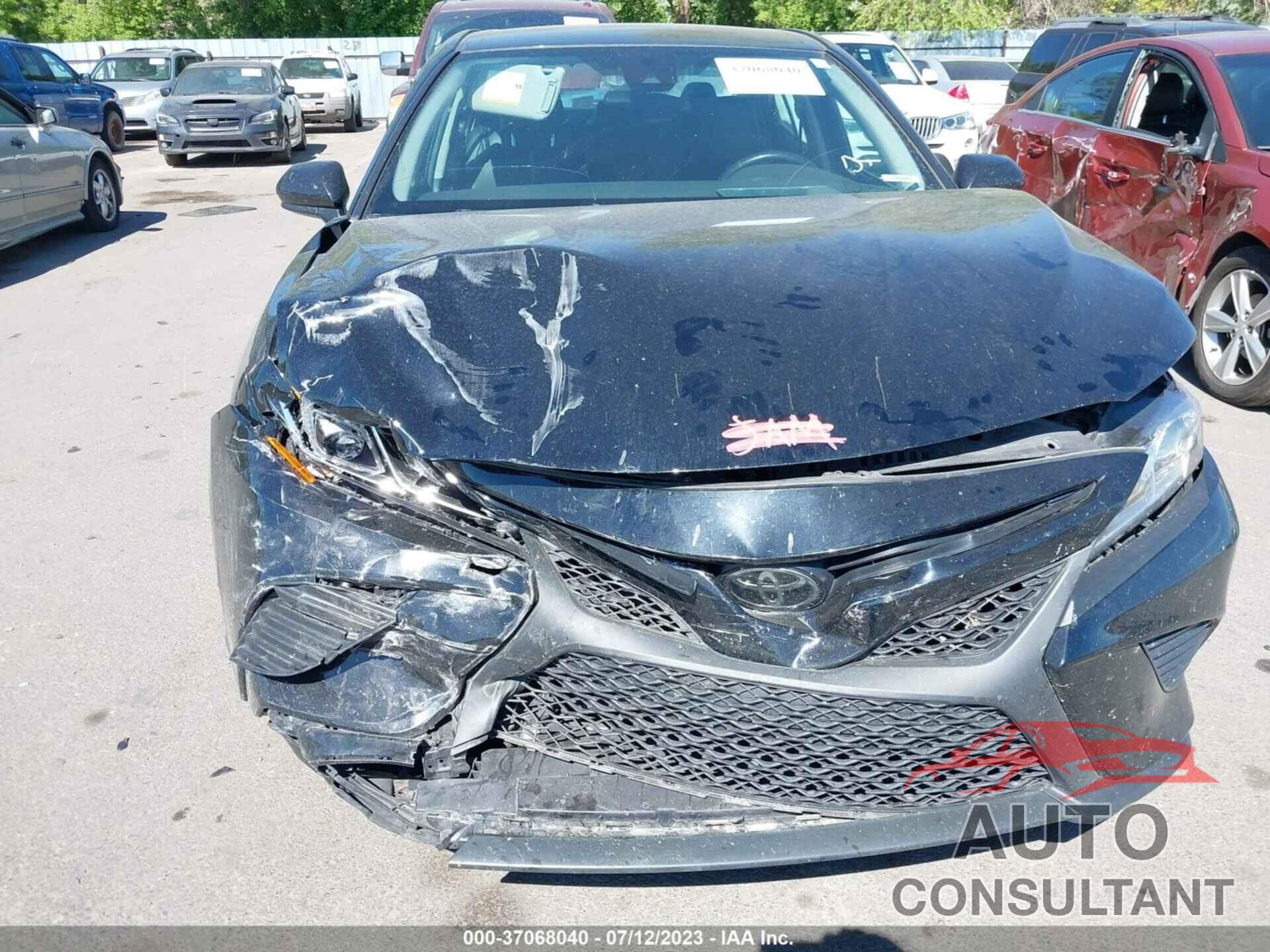 TOYOTA CAMRY 2020 - 4T1G11AK3LU329978