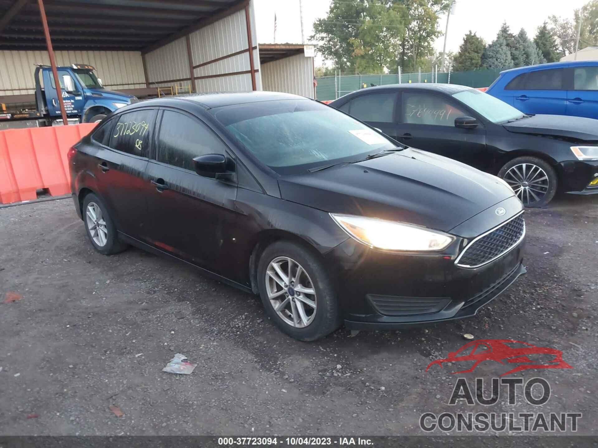 FORD FOCUS 2018 - 1FADP3F21JL276796