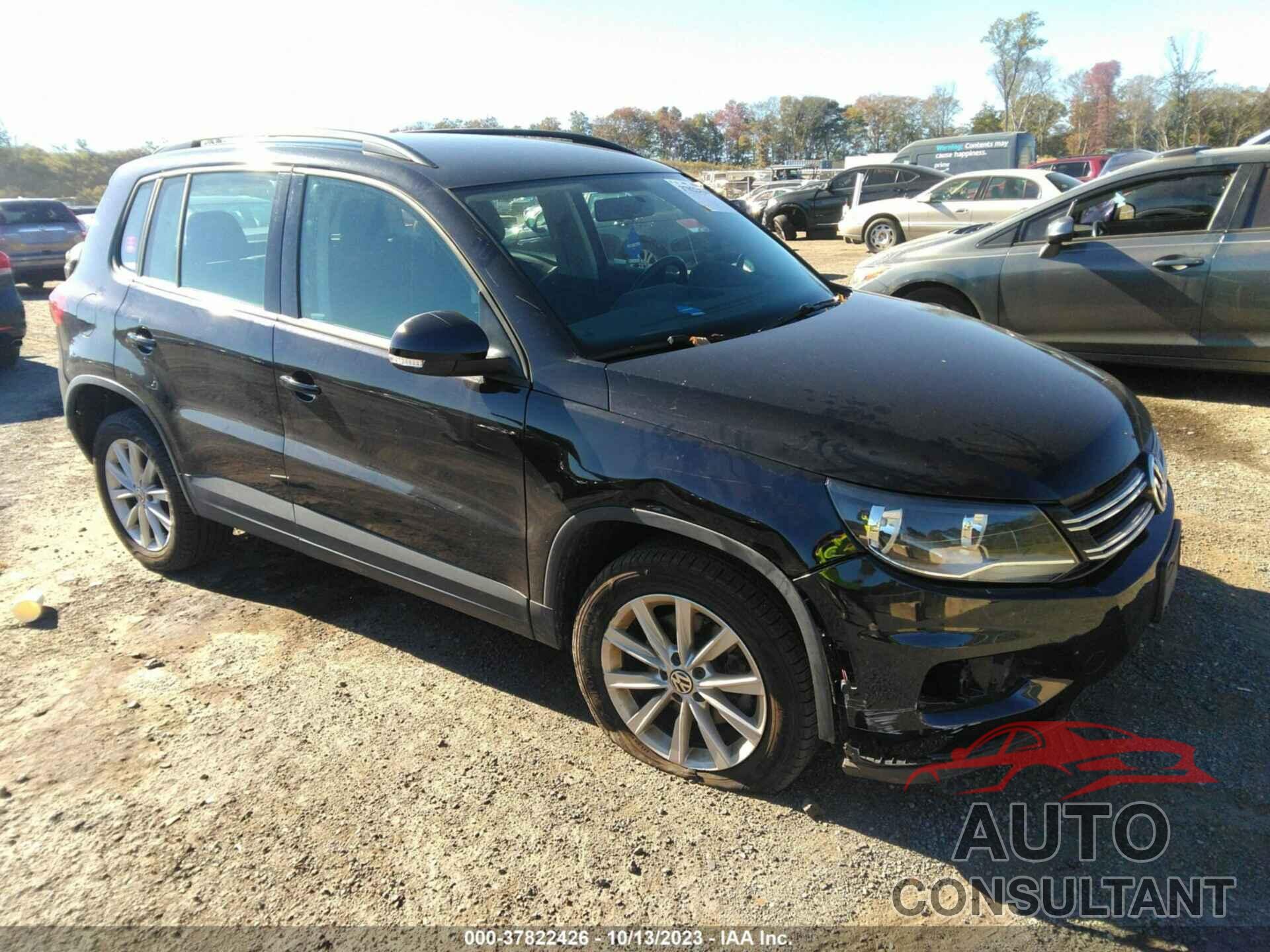 VOLKSWAGEN TIGUAN 2017 - WVGBV7AXXHK049720