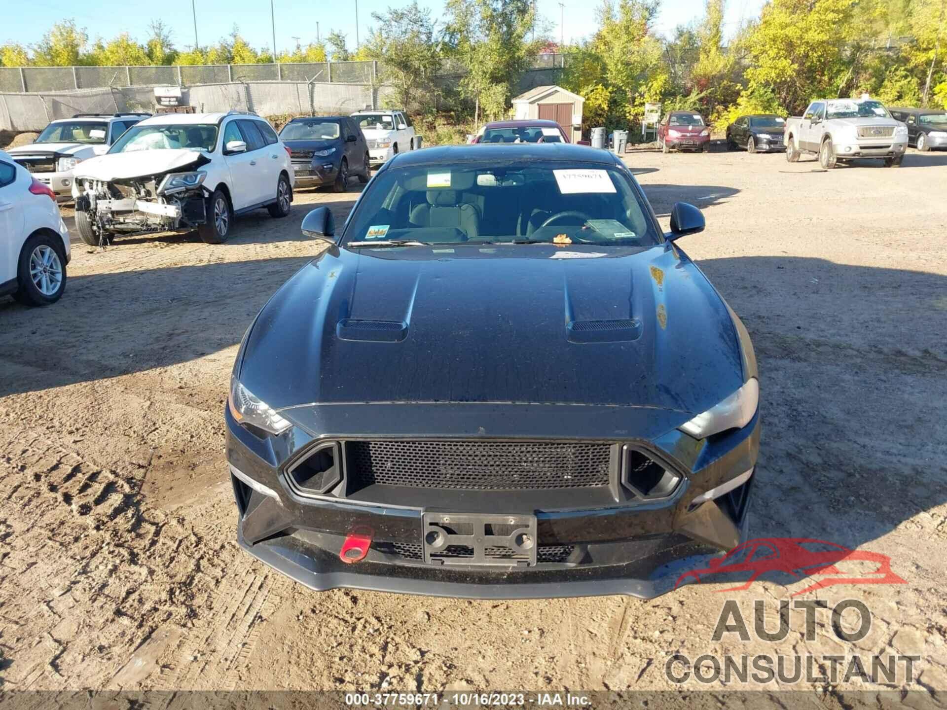 FORD MUSTANG 2018 - 1FA6P8TH5J5162576