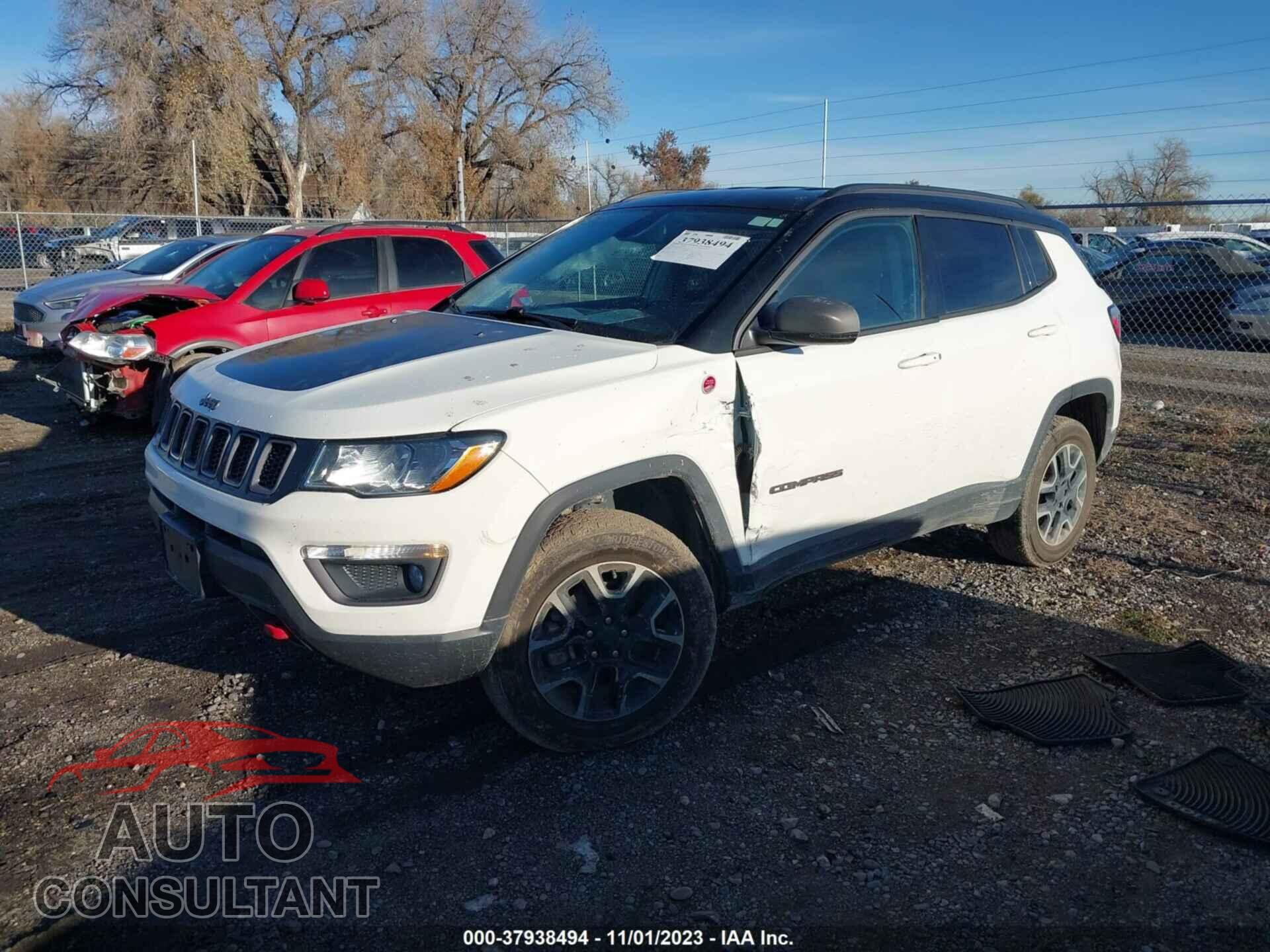 JEEP COMPASS 2019 - 3C4NJDDB5KT618295