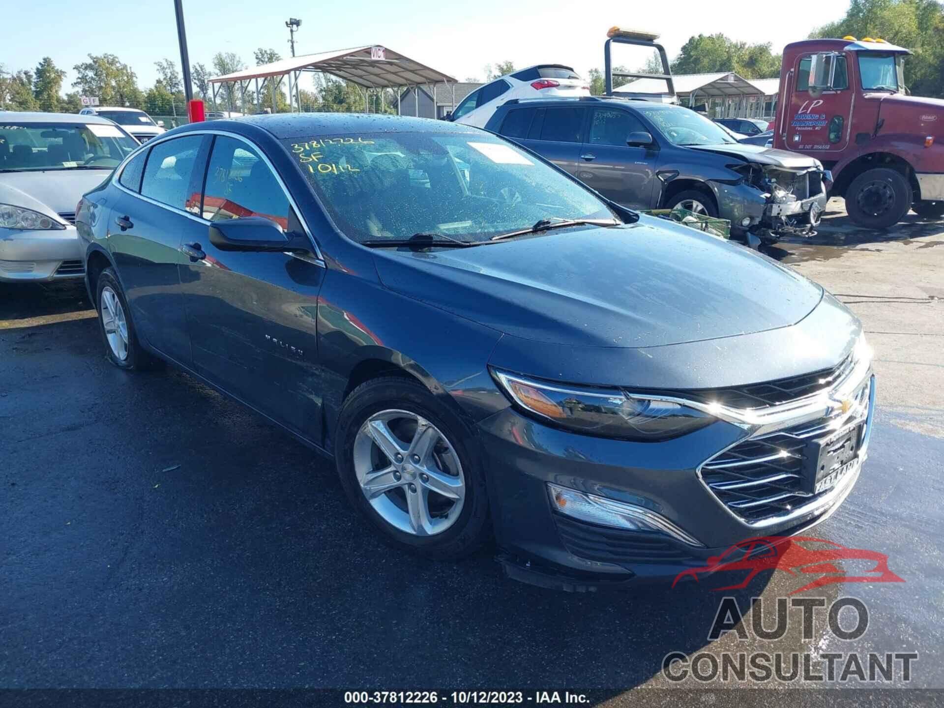 CHEVROLET MALIBU 2020 - 1G1ZC5ST0LF105148