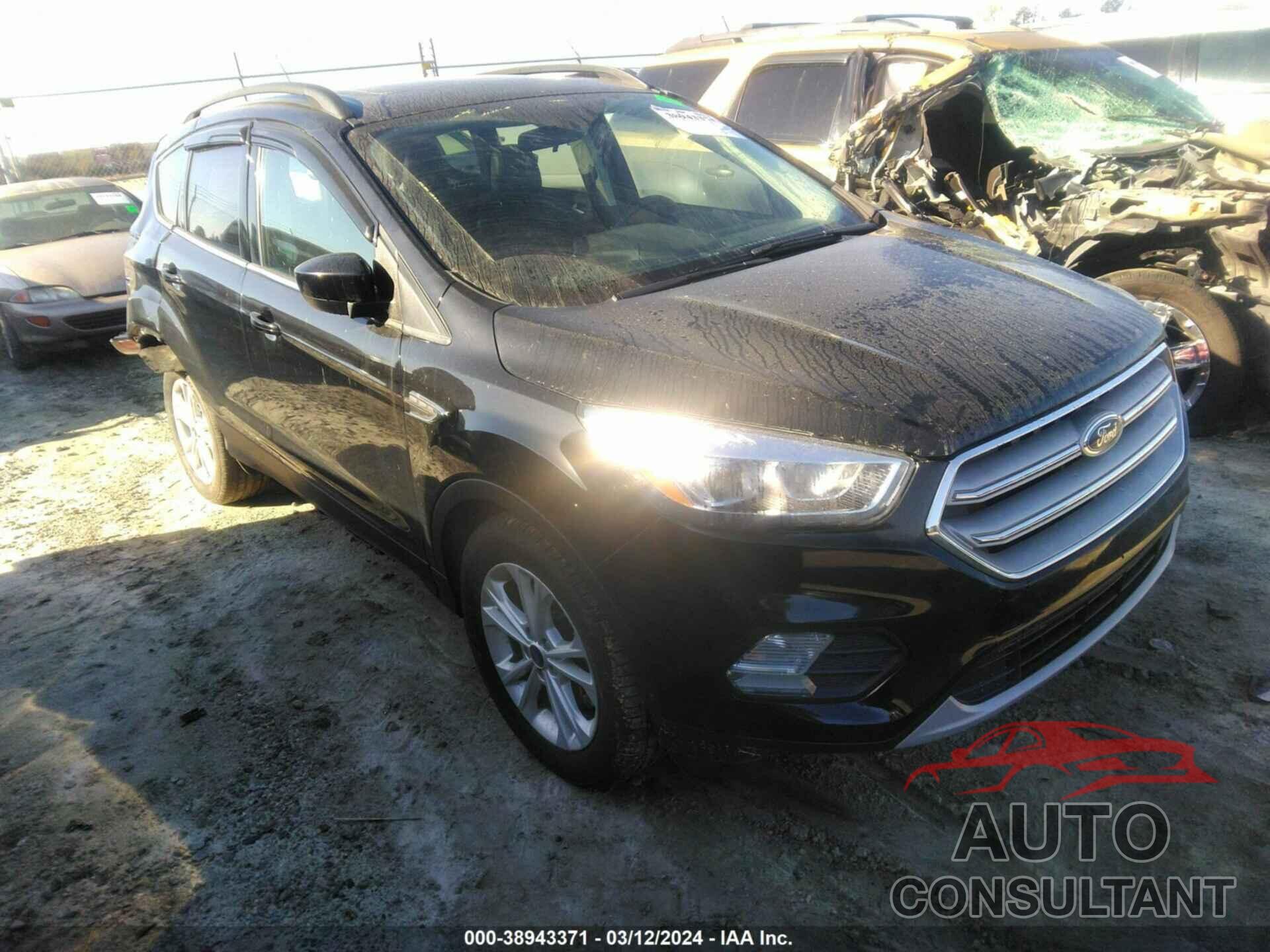 FORD ESCAPE 2018 - 1FMCU9HD2JUB65745