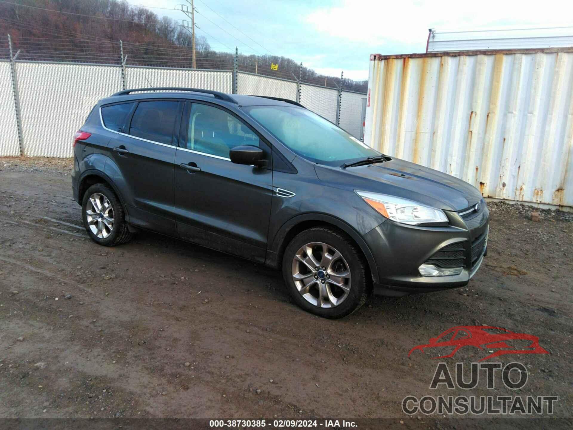 FORD ESCAPE 2016 - 1FMCU9GX1GUC54193