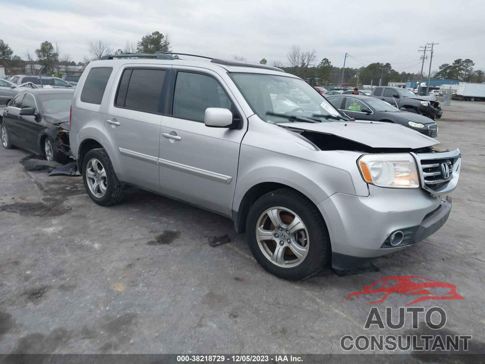 HONDA PILOT 2015 - 5FNYF3H55FB005403