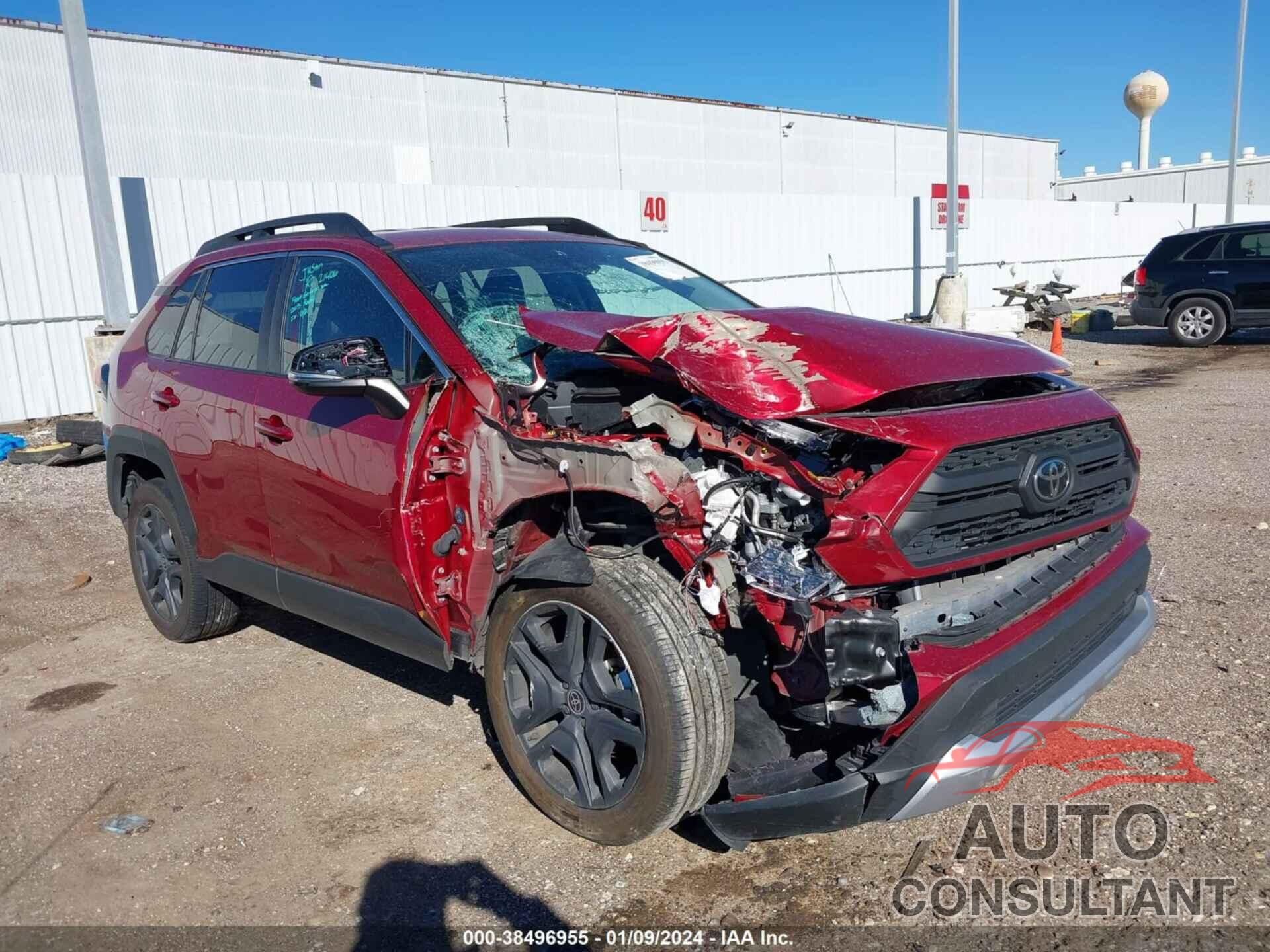 TOYOTA RAV4 2023 - 2T3J1RFV8PW331908