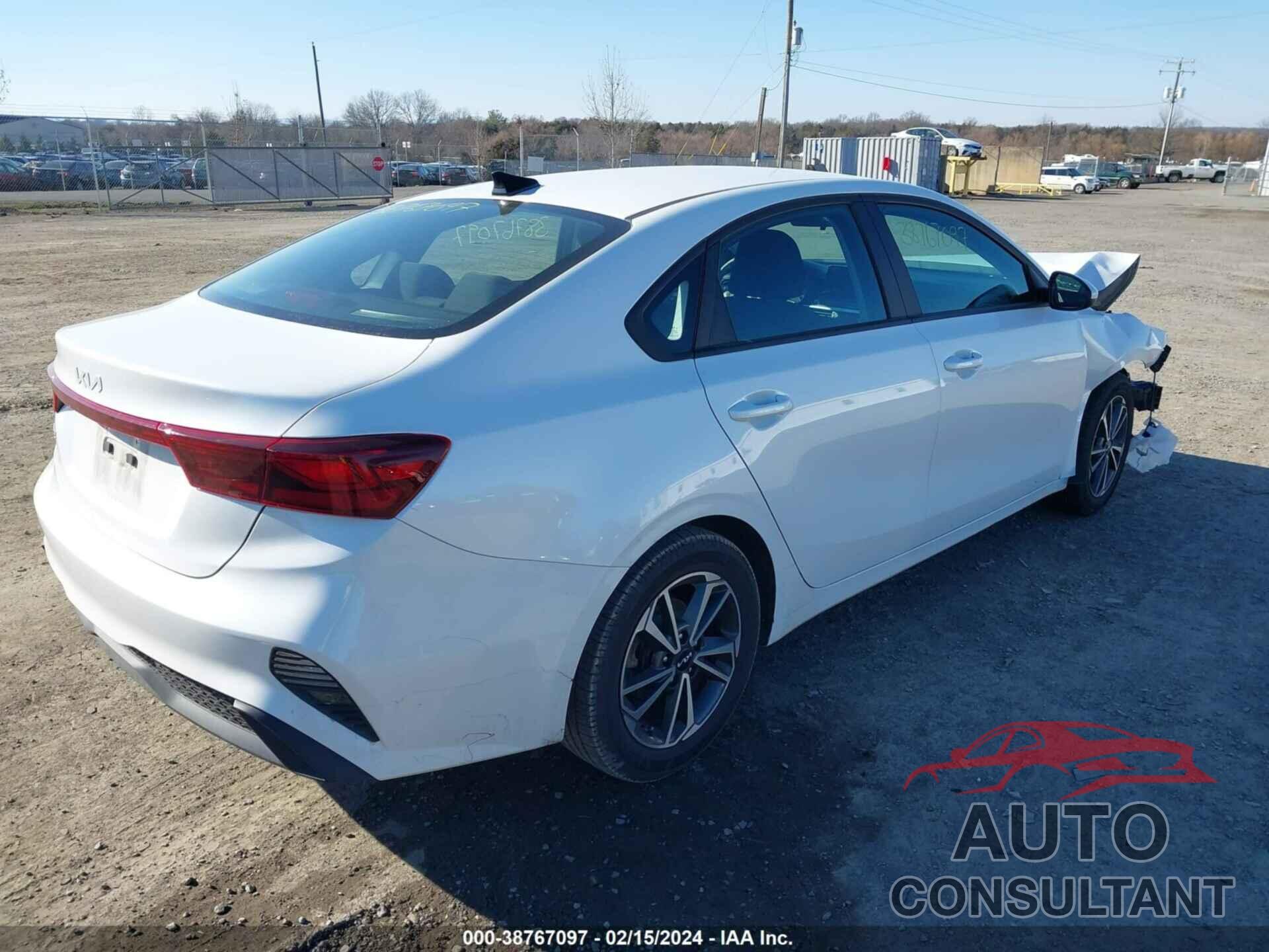 KIA FORTE 2022 - 3KPF24AD8NE466447