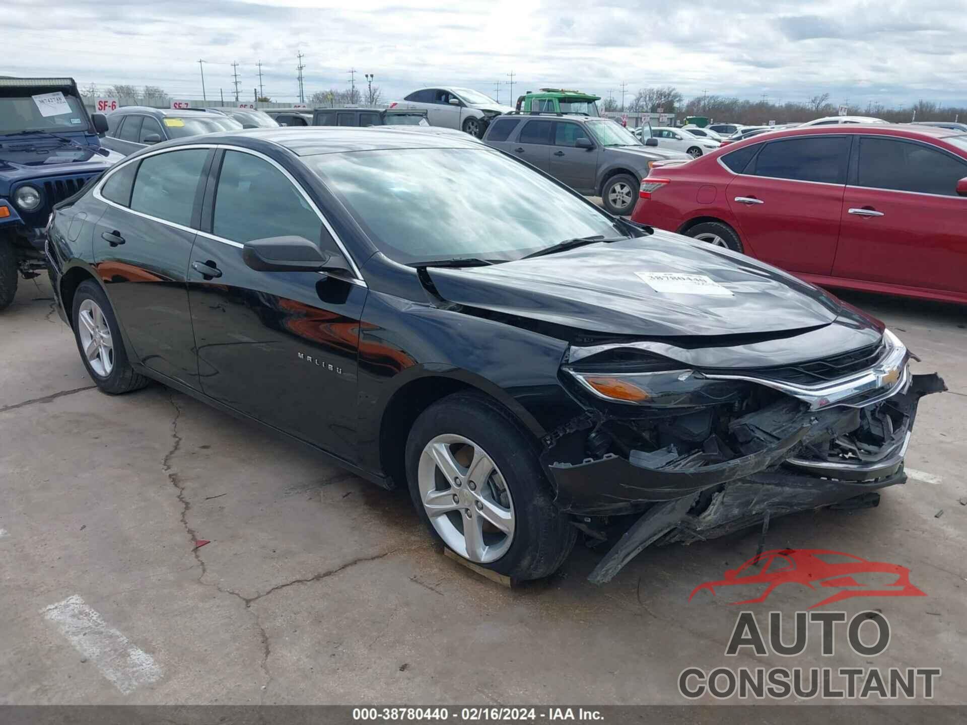 CHEVROLET MALIBU 2020 - 1G1ZB5ST5LF131229